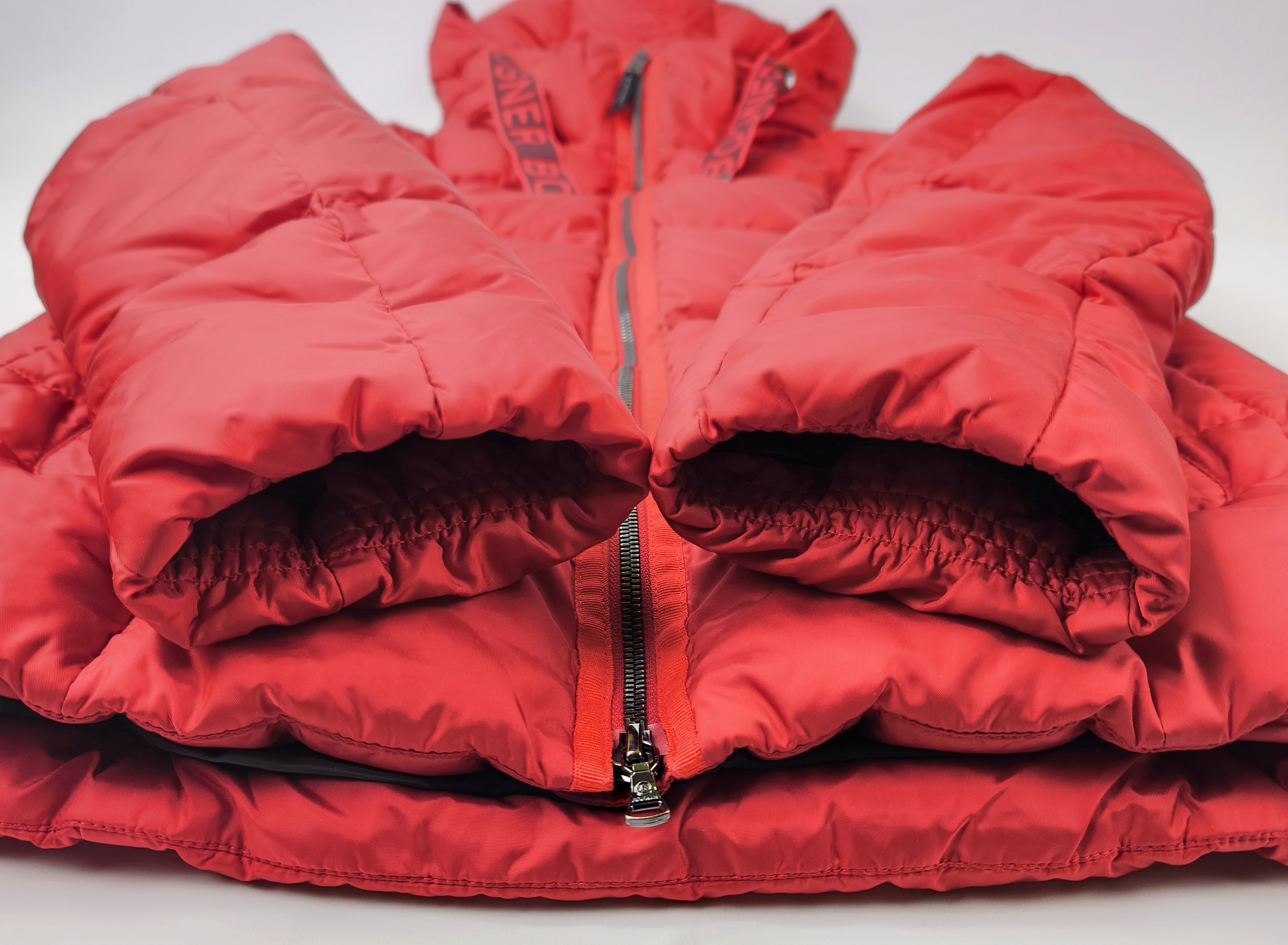 Bogner Daunenjacke Felina Gr. 42 (L) rot abnehmbare Kapuze Damen Jacke