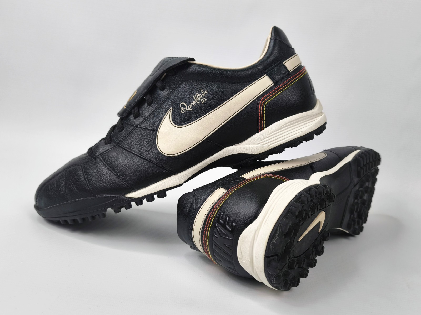 Nike Tiempo Ronaldinho R10 Guri TF EUR 47 / UK 11.5 Fussball-Schuhe 315284-027
