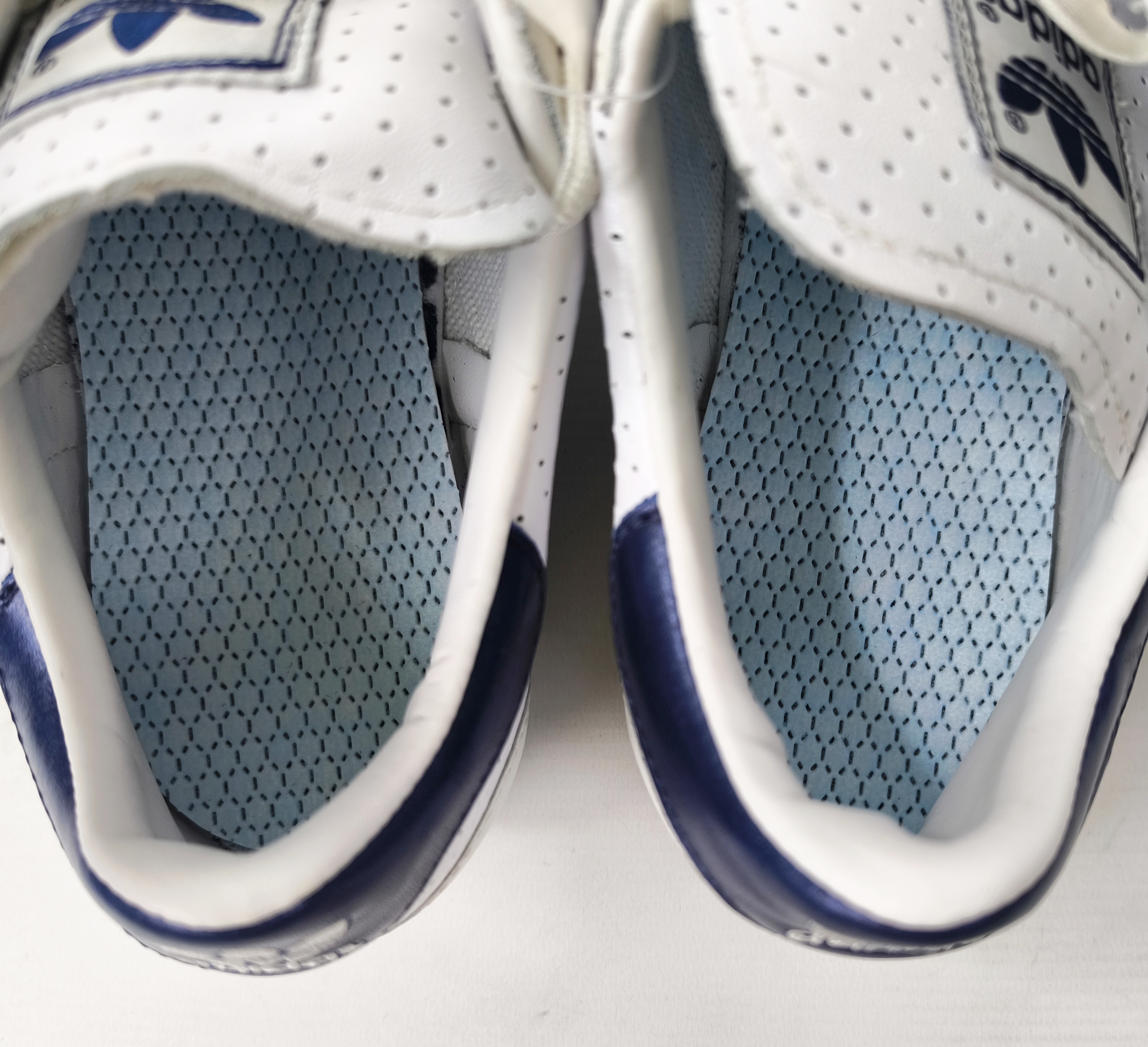 adidas Galaxy 3 Lea Schuhe EUR 44 UK 9.5 aus 2002 weiß marine 382499