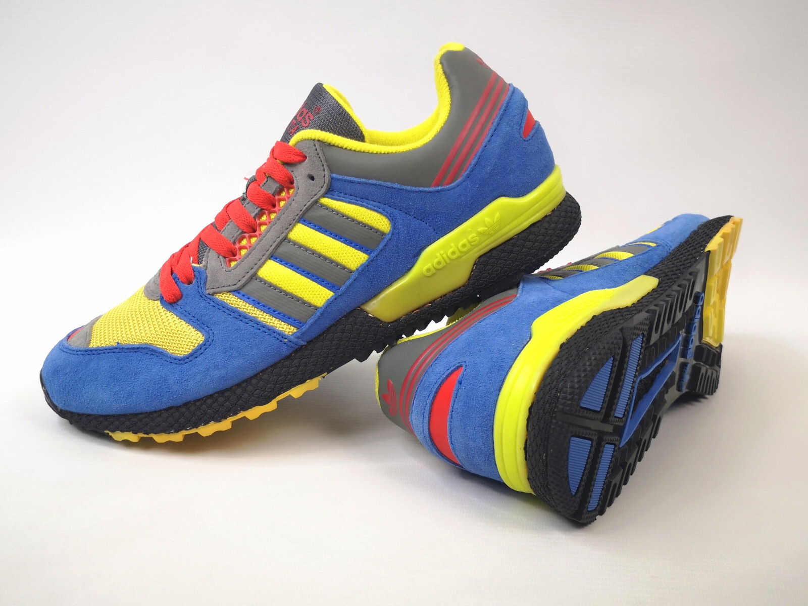 adidas Herrenschuhe Questar Reflective 2005 Größe UK 9 / Eur 43 1/3 ZX 125686