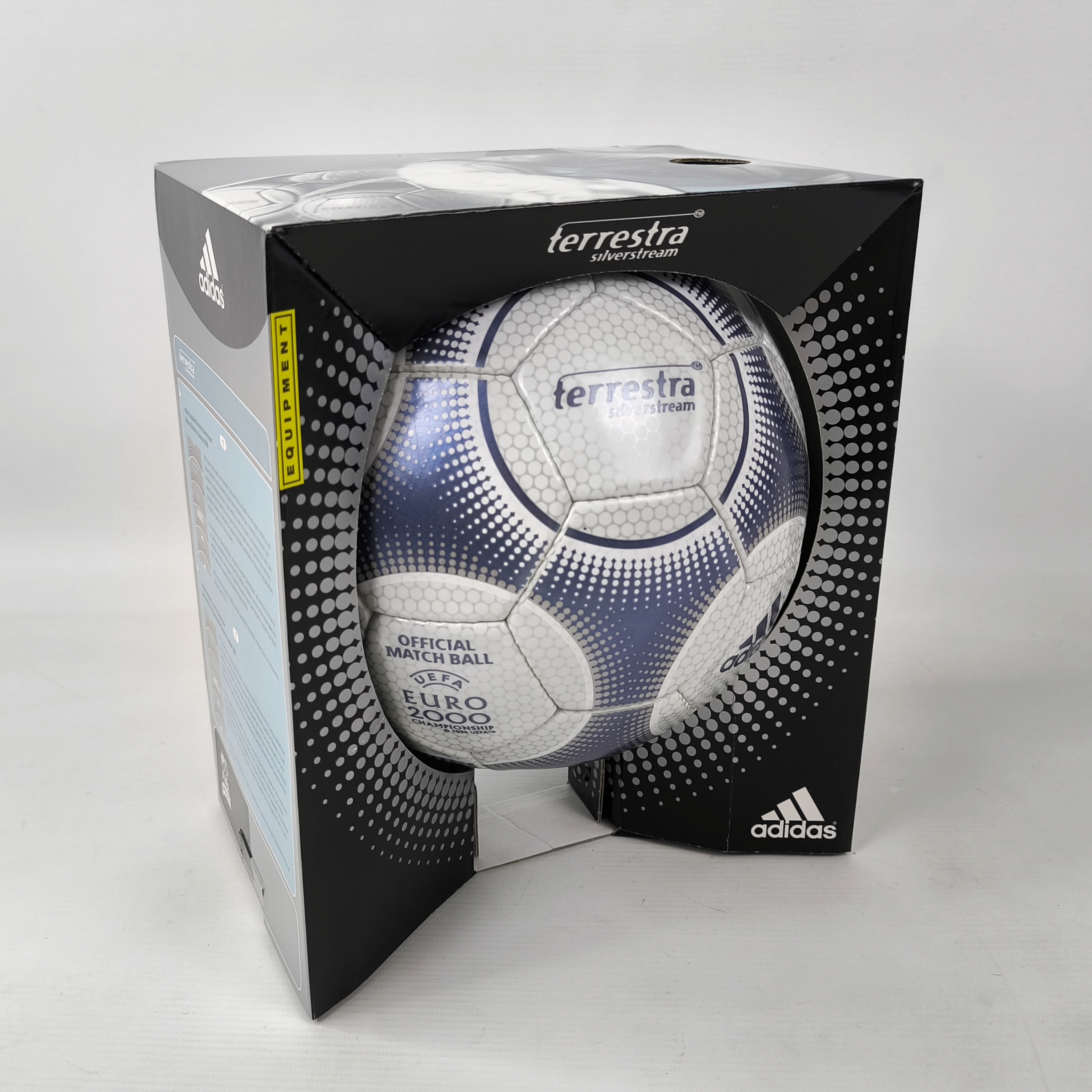 adidas Fussball Terrestra Silverstream Official matchball EM Euro 2000