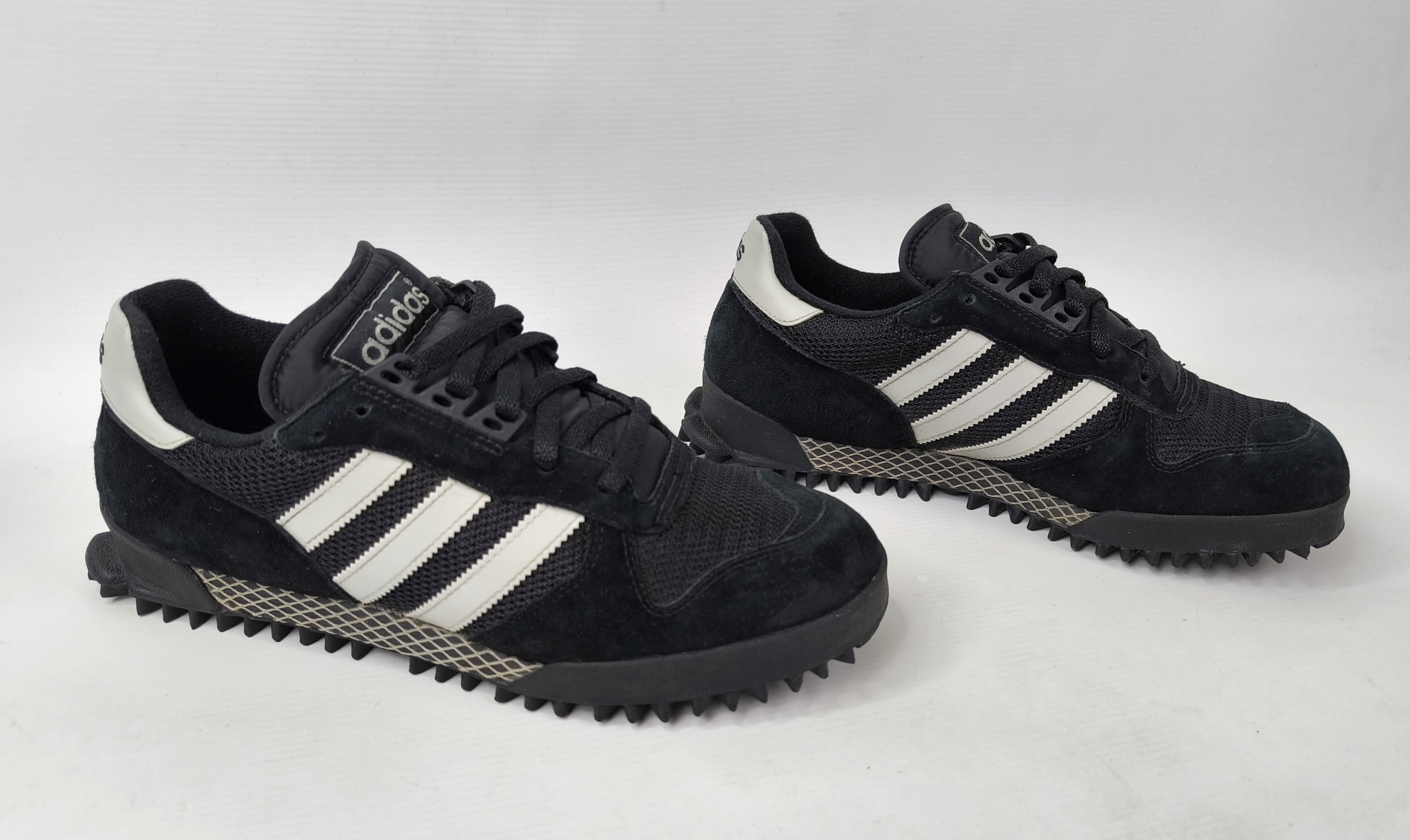 adidas Marathon TR Trainer Schuhe Eur 42 2/3 - UK 8.5 aus 2002 schwarz 033251