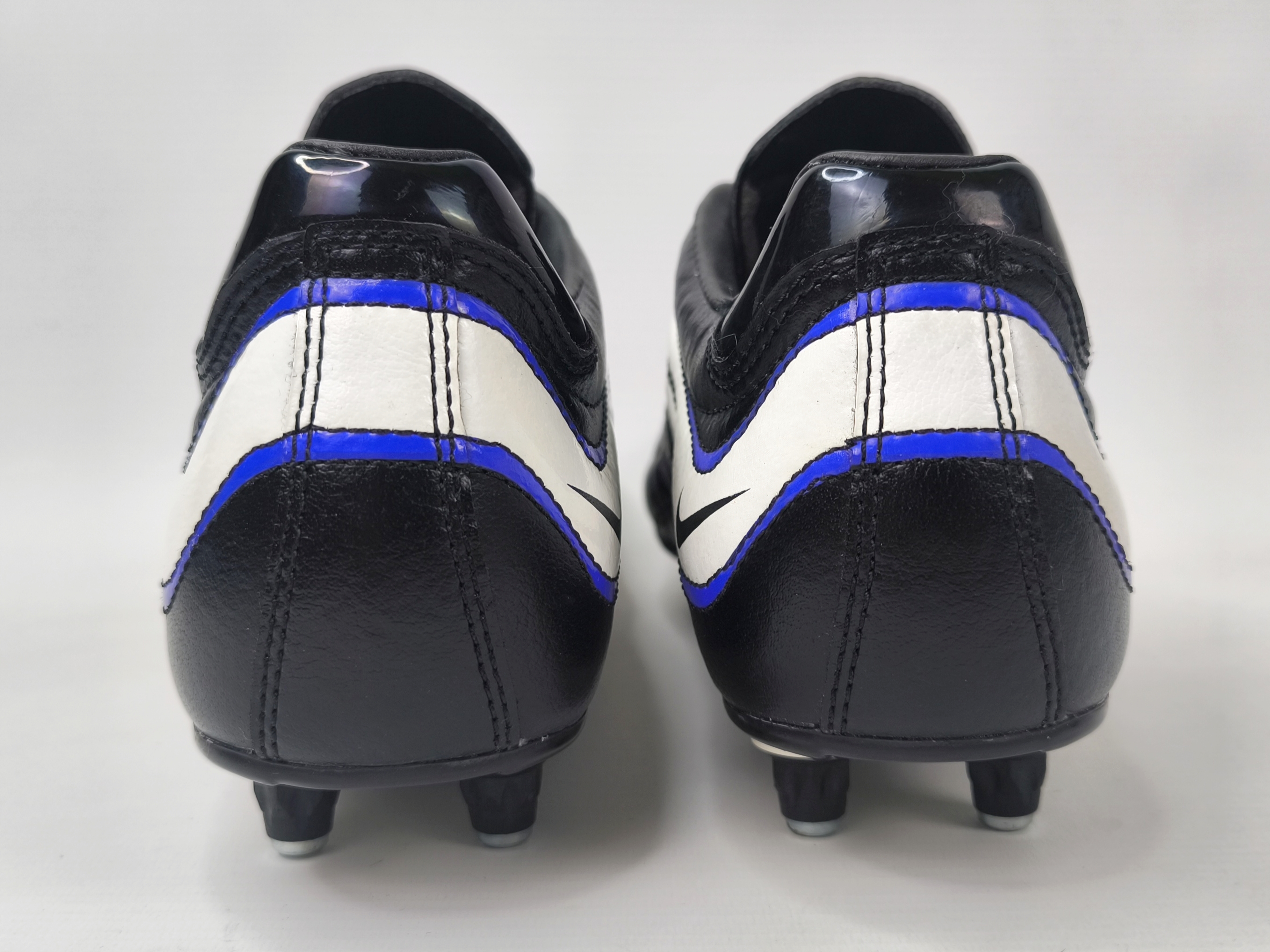 Nike Ultraccel R9 SG aus 1999 Fussball Schuhe EUR 41 US 8 Ronaldo 117311 011