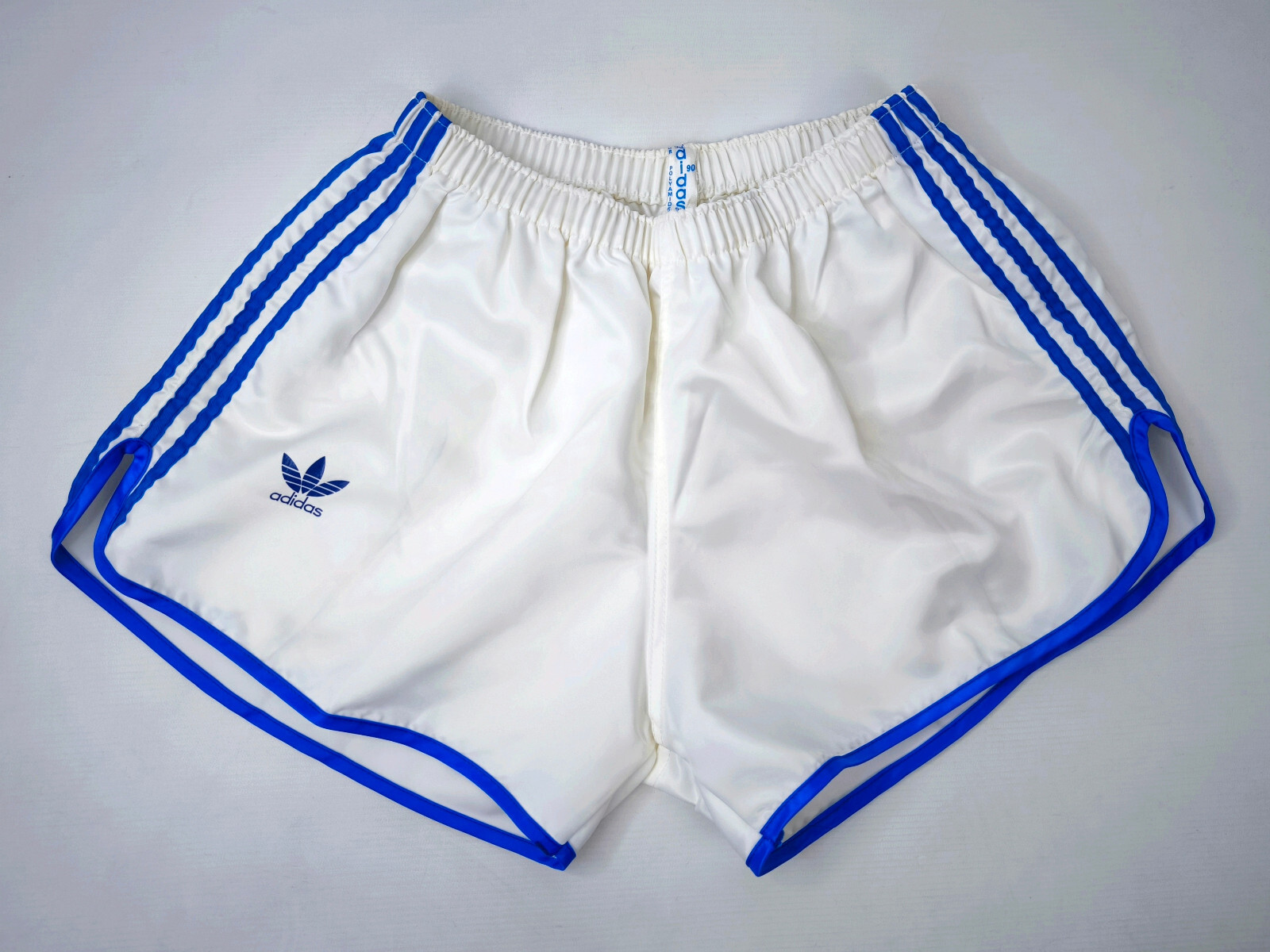 adidas Glanz Shorts 80`s Nylon Gr. 90 (D6) M/L Sporthose Ventex vintage sprinter