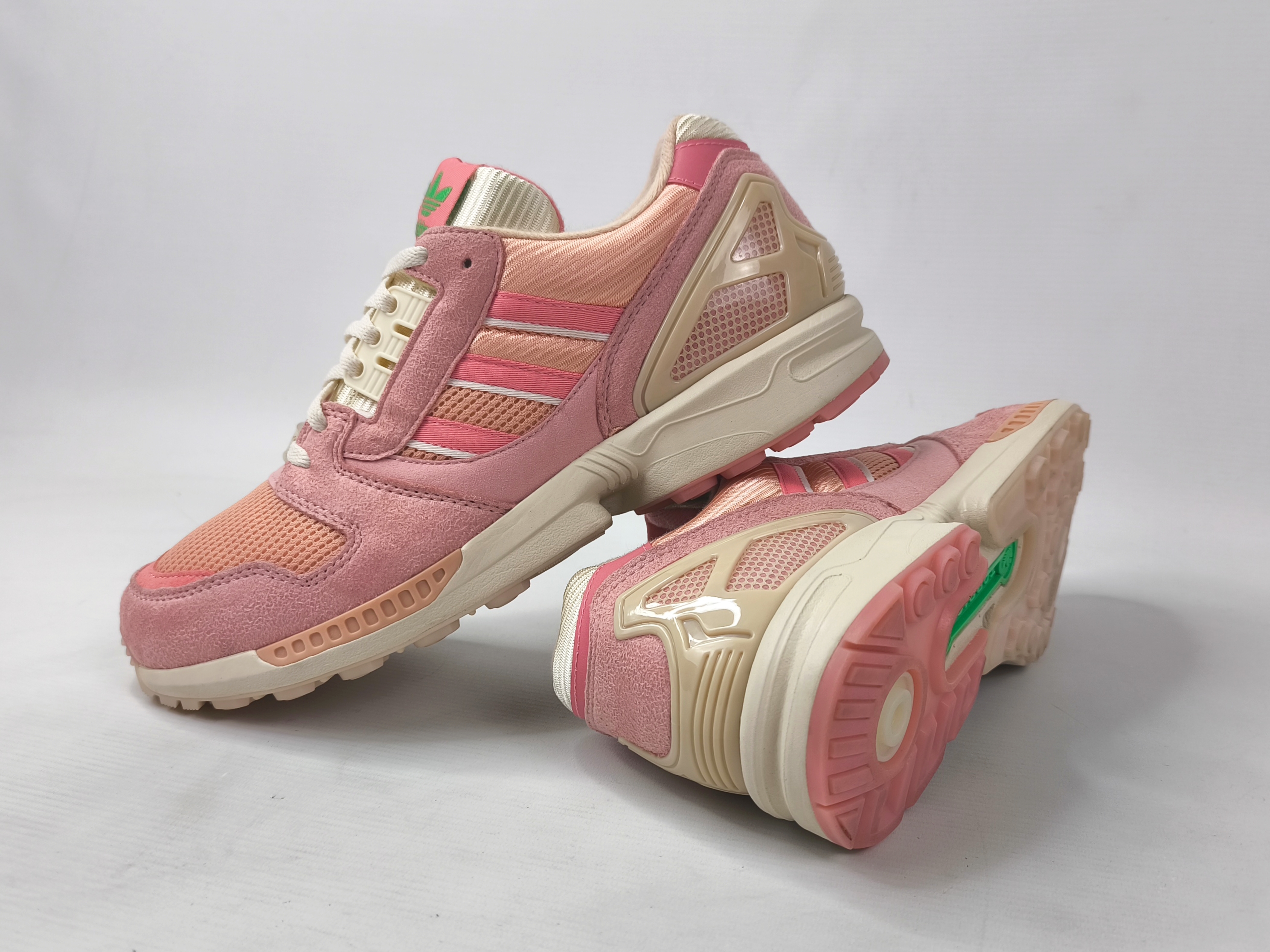 adidas ZX 8000 Schuhe Torsion EUR 44 UK 9.5 Strawberry Latte GY4648 aus 2022