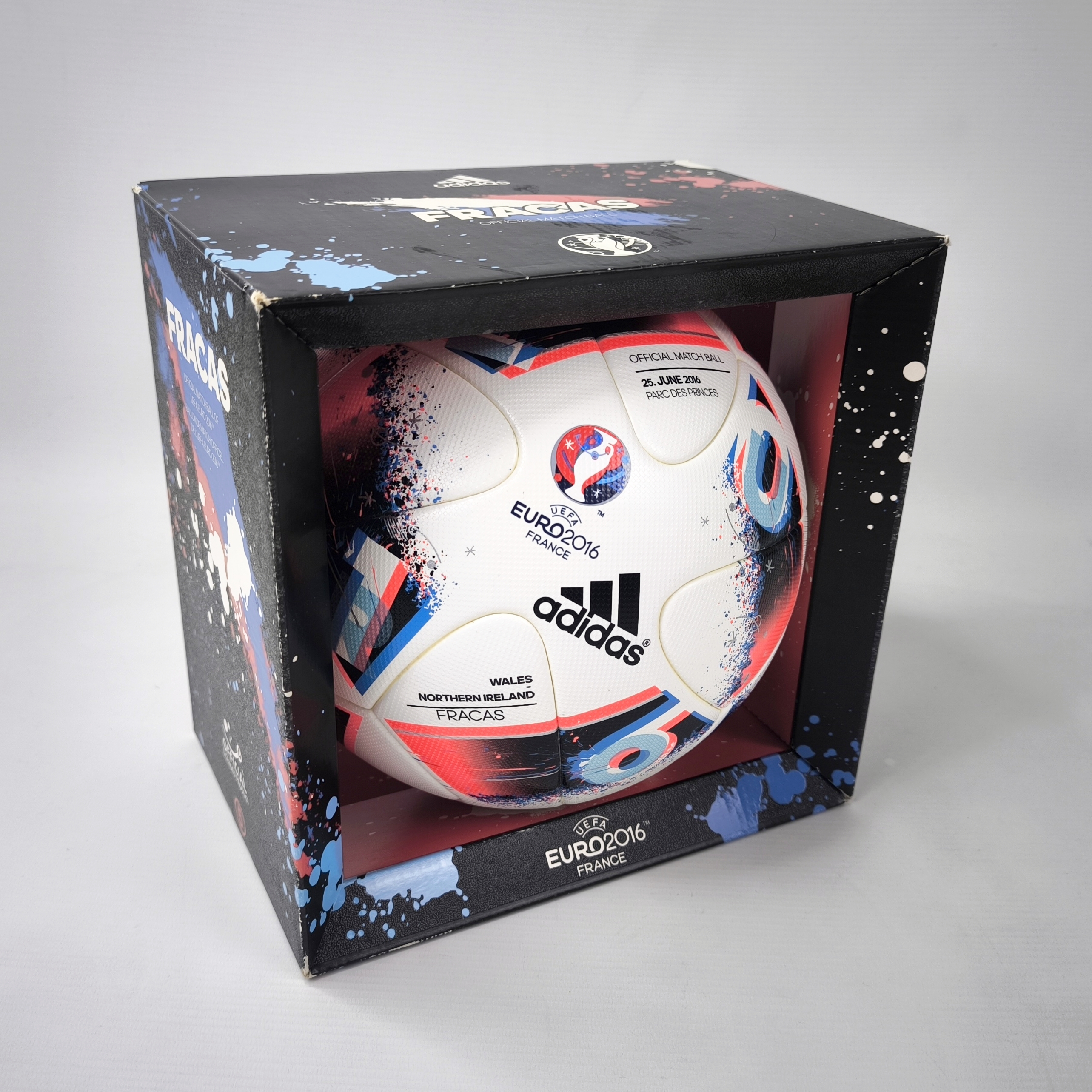 adidas Fußball Fracas EM Euro 2016 Wales vs. Nortern Ireland Official Matchball