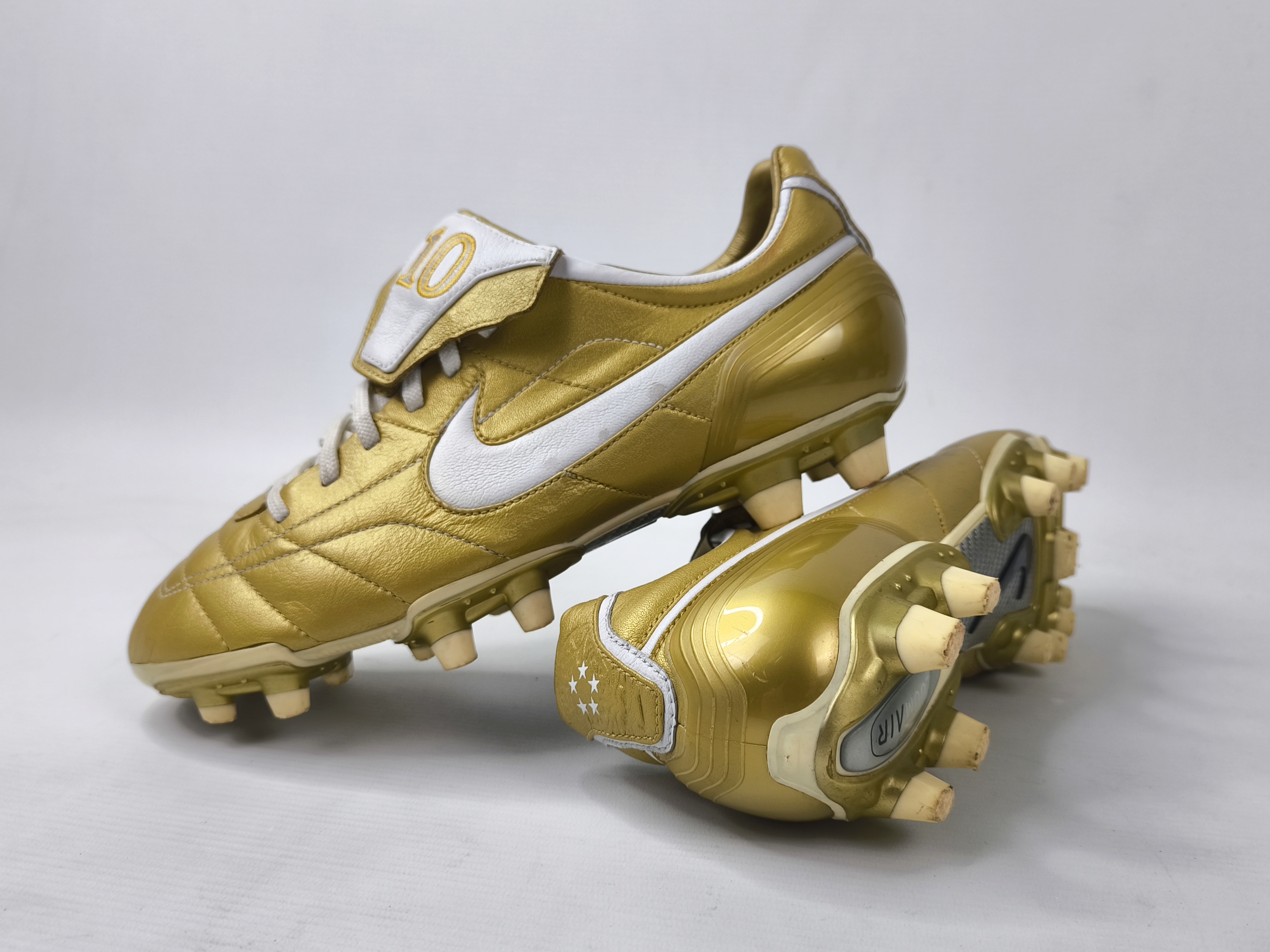 Nike Tiempo R10 Ronaldinho Fussball Schuhe EUR 42 UK 7.5 Air Zoom 310113-711