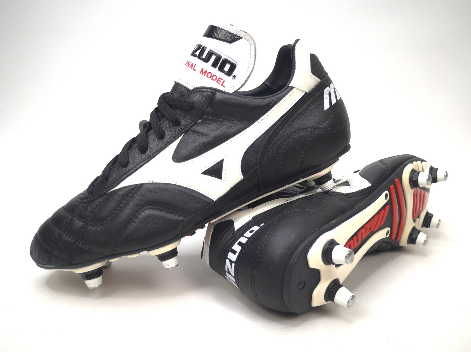 Mizuno Professional SI Fussball Schuhe Eur 41 / UK 7 Made in Italy Morelia 56001