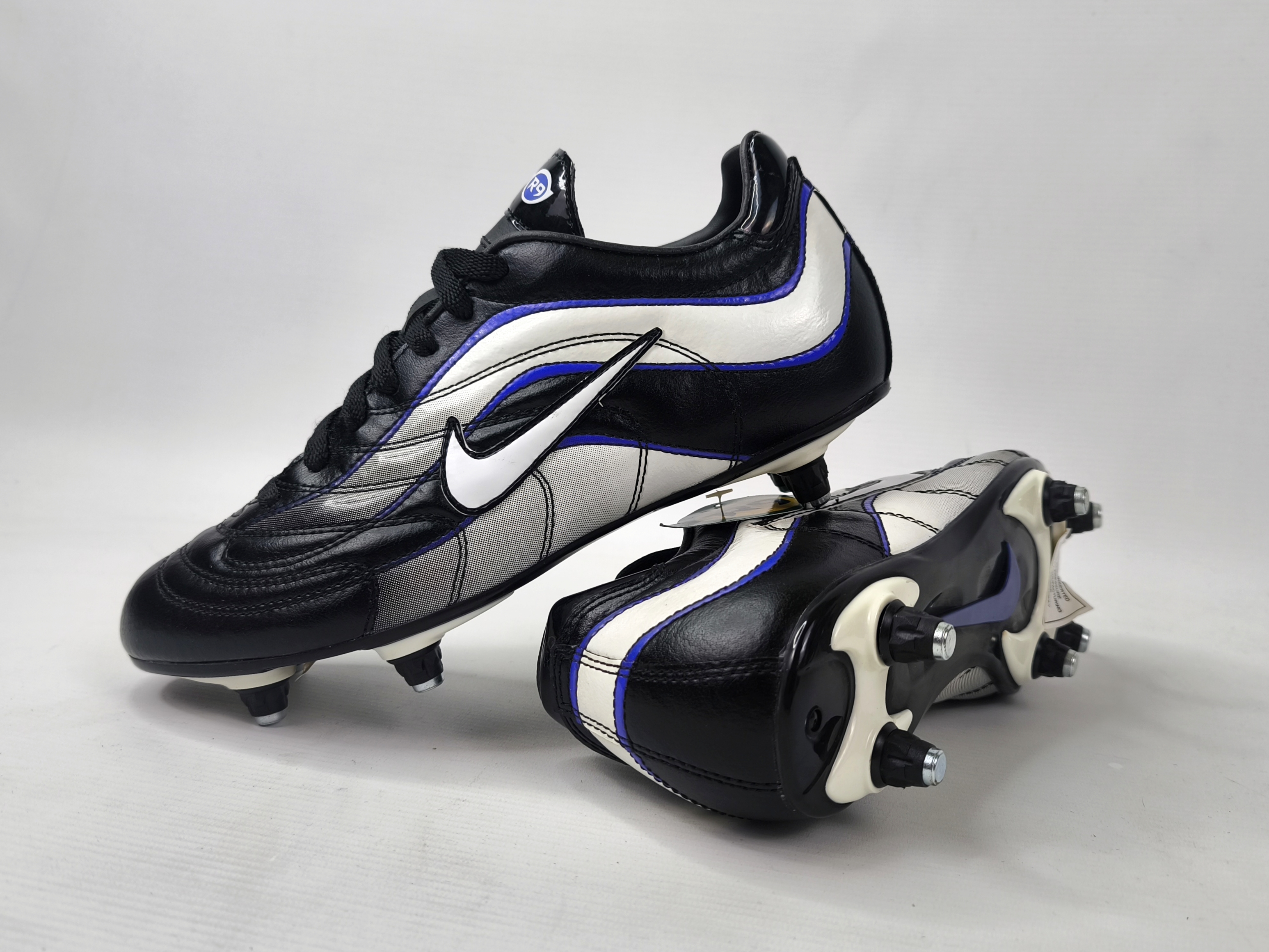 Nike Ultraccel R9 SG aus 1999 Fussball Schuhe EUR 41 US 8 Ronaldo 117311 011