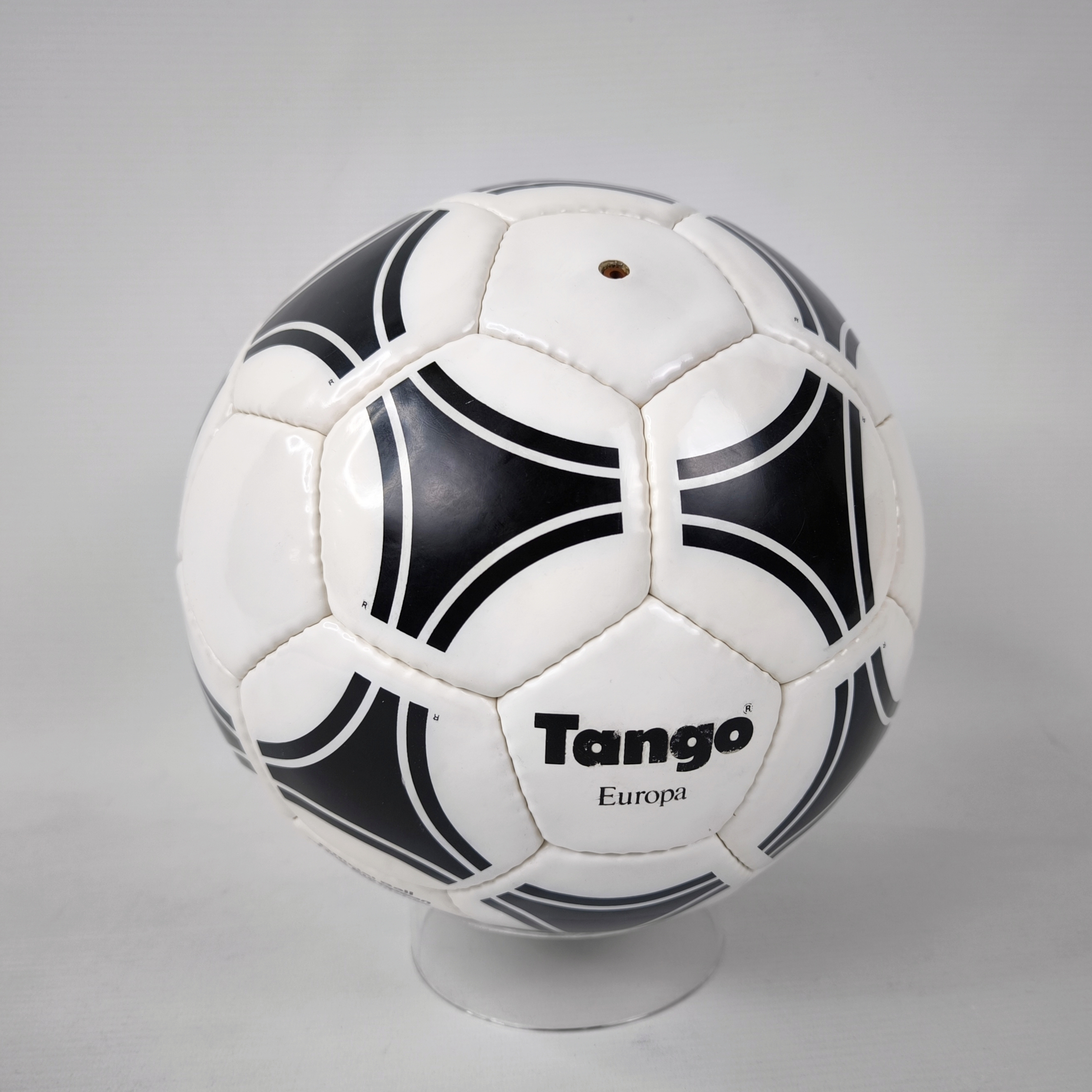 adidas Fussball Tango Europa 1988 Made in France Official matchball European CC