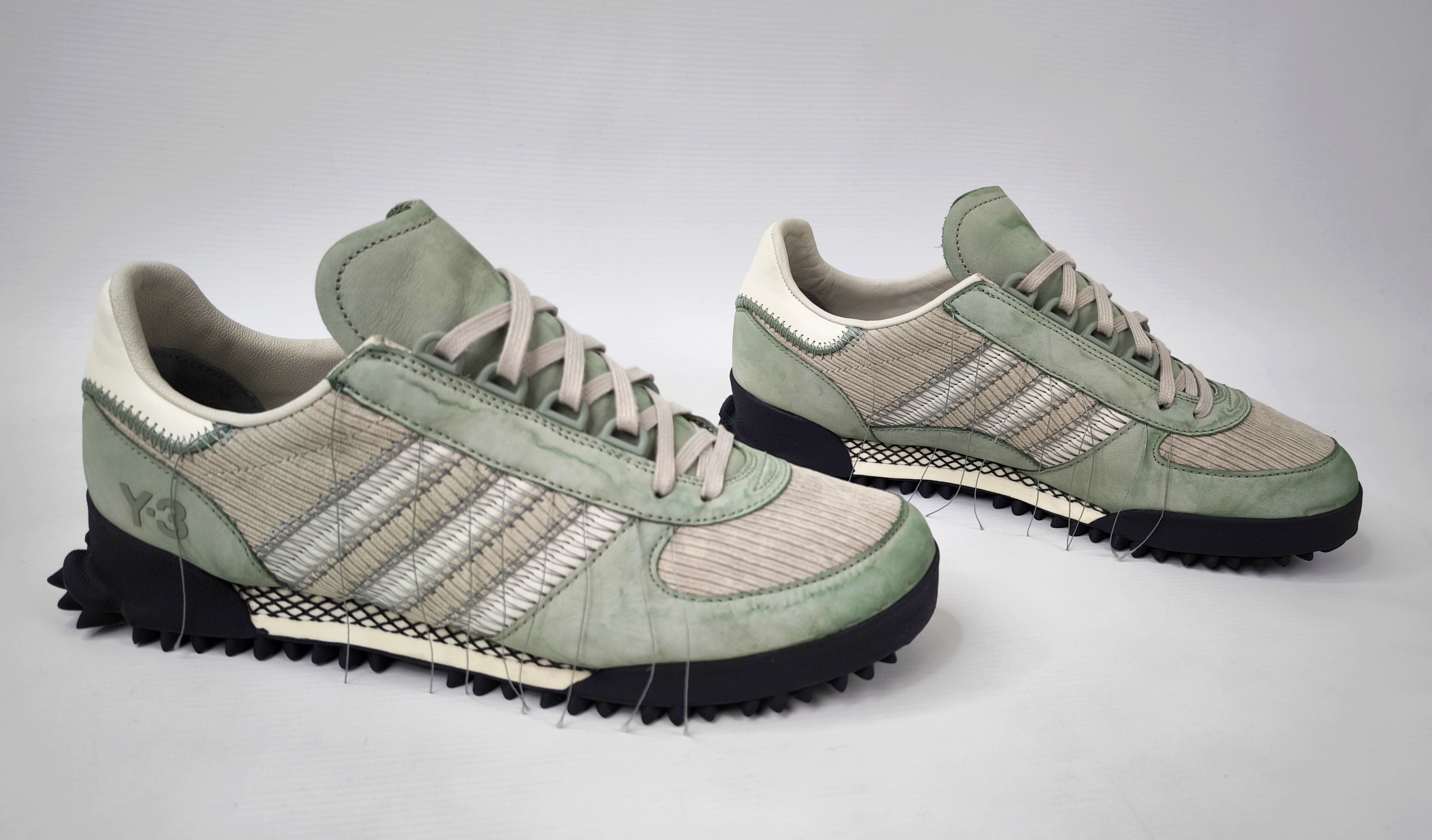 adidas Y-3 Marathon TR Trainer Schuhe EUR 44 - UK 9.5 aus 2023 IG5307 silv green