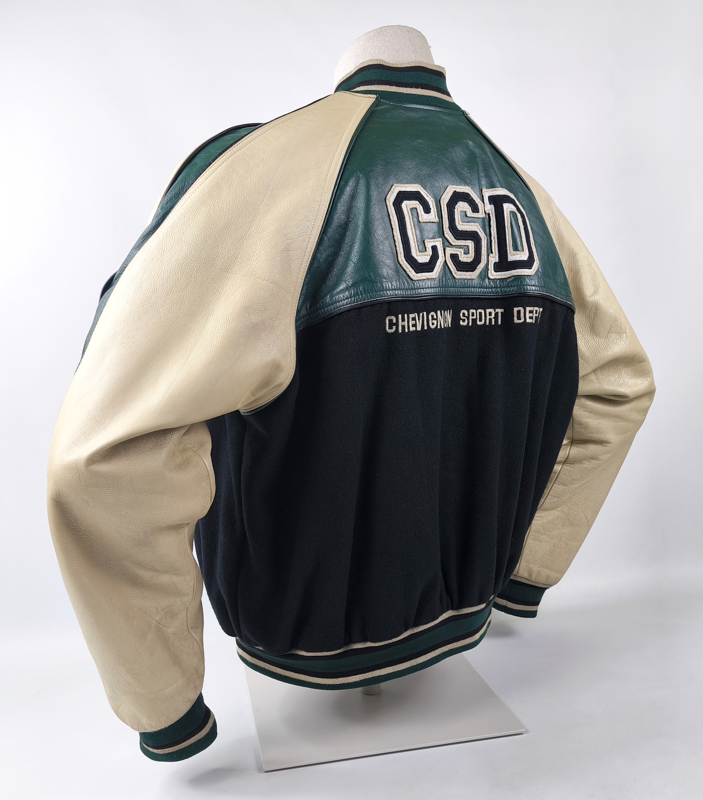 Chevignon Jacke College CSD Sport Dept Gr. XL (L) schwarz creme Wolle Leder Mix