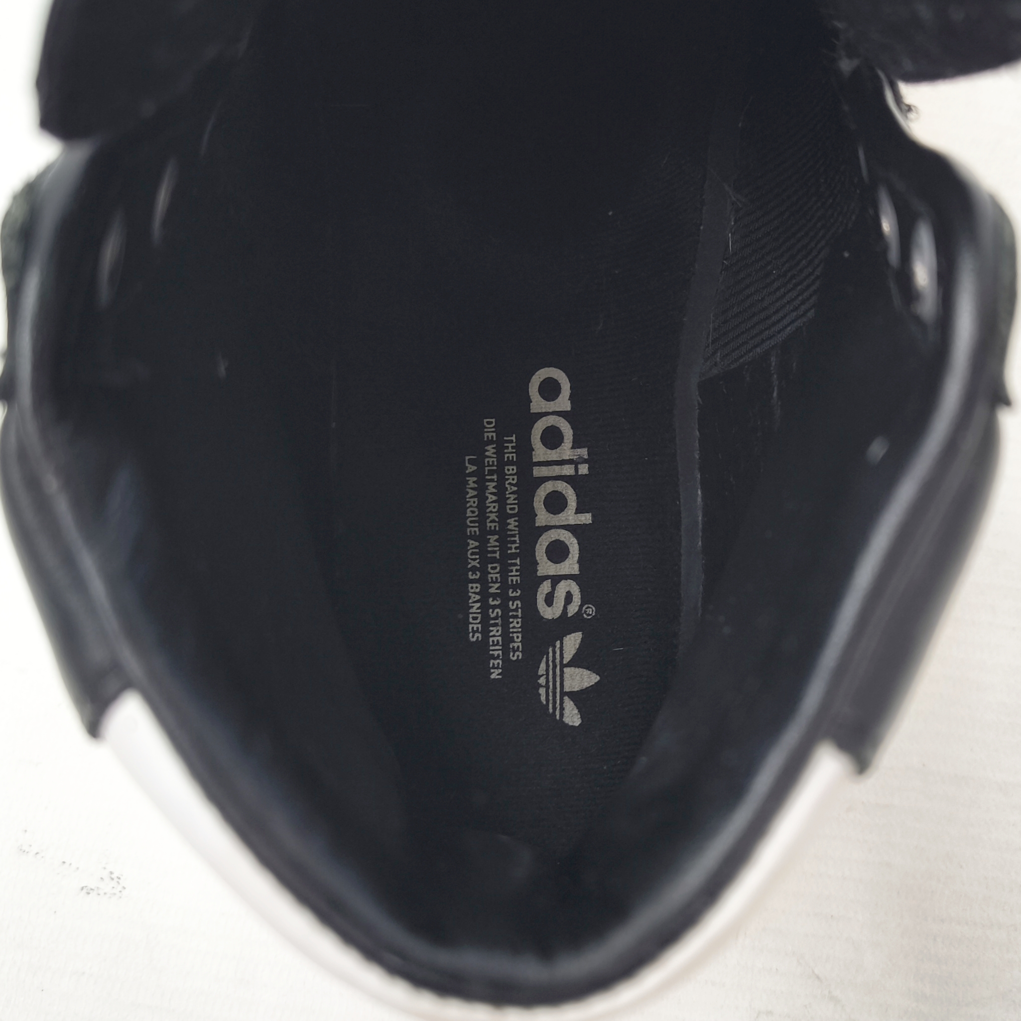 adidas Allround High Schuhe EUR 38 - UK 5 aus 2016 schwarz weiß BB5183