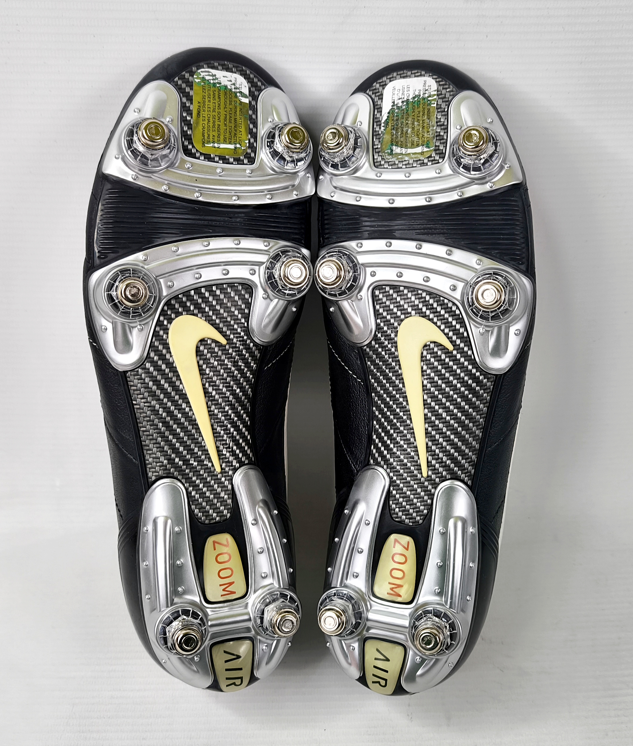 Nike Air Legend SG 2006 Fussball Schuhe EUR 40 / UK 6 Tiempo 310112 011 zoom