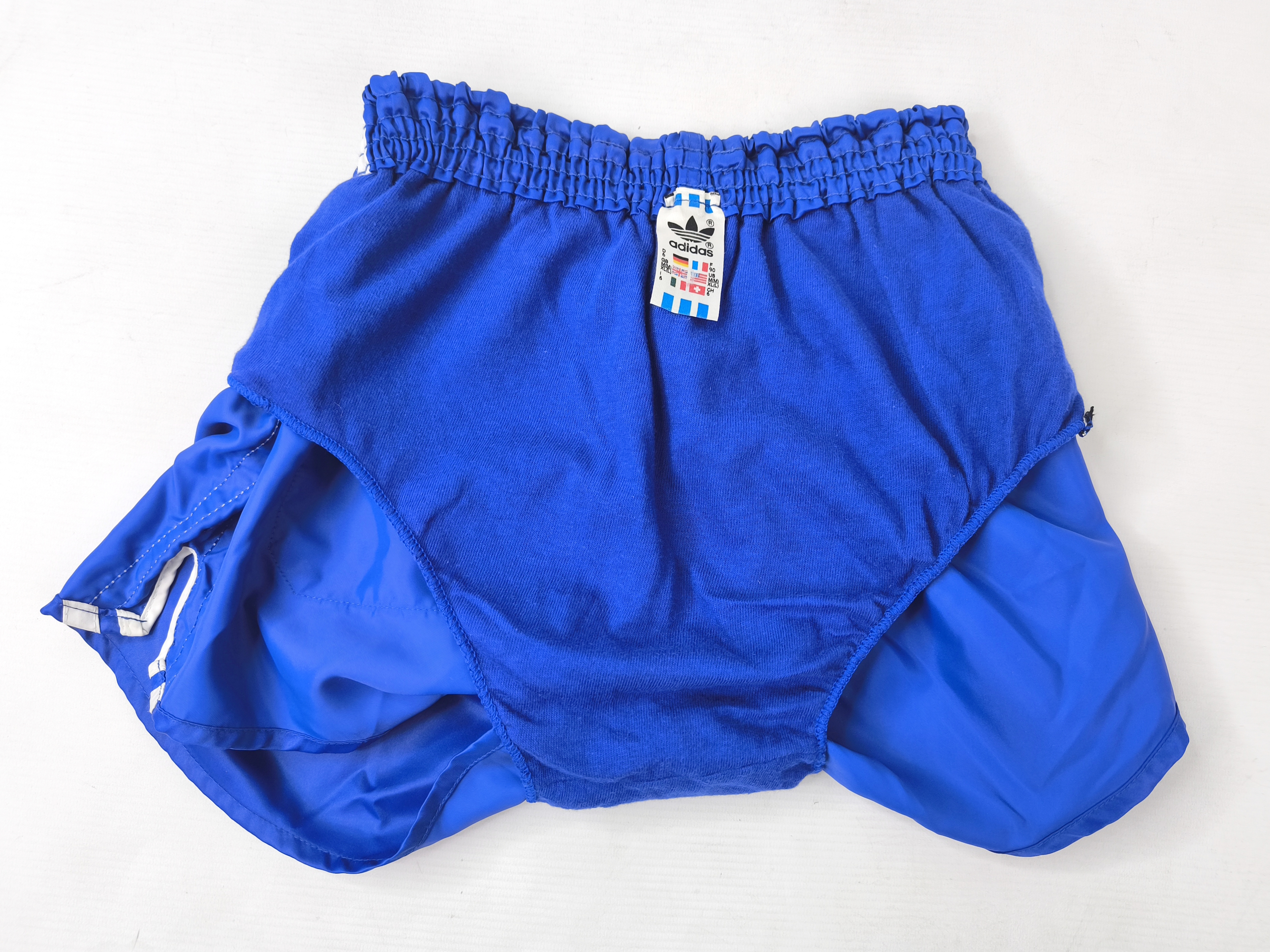 adidas Shorts Nylon Gr. D6 (M/L) blau weiß West Germany vintage Polyamid 0841
