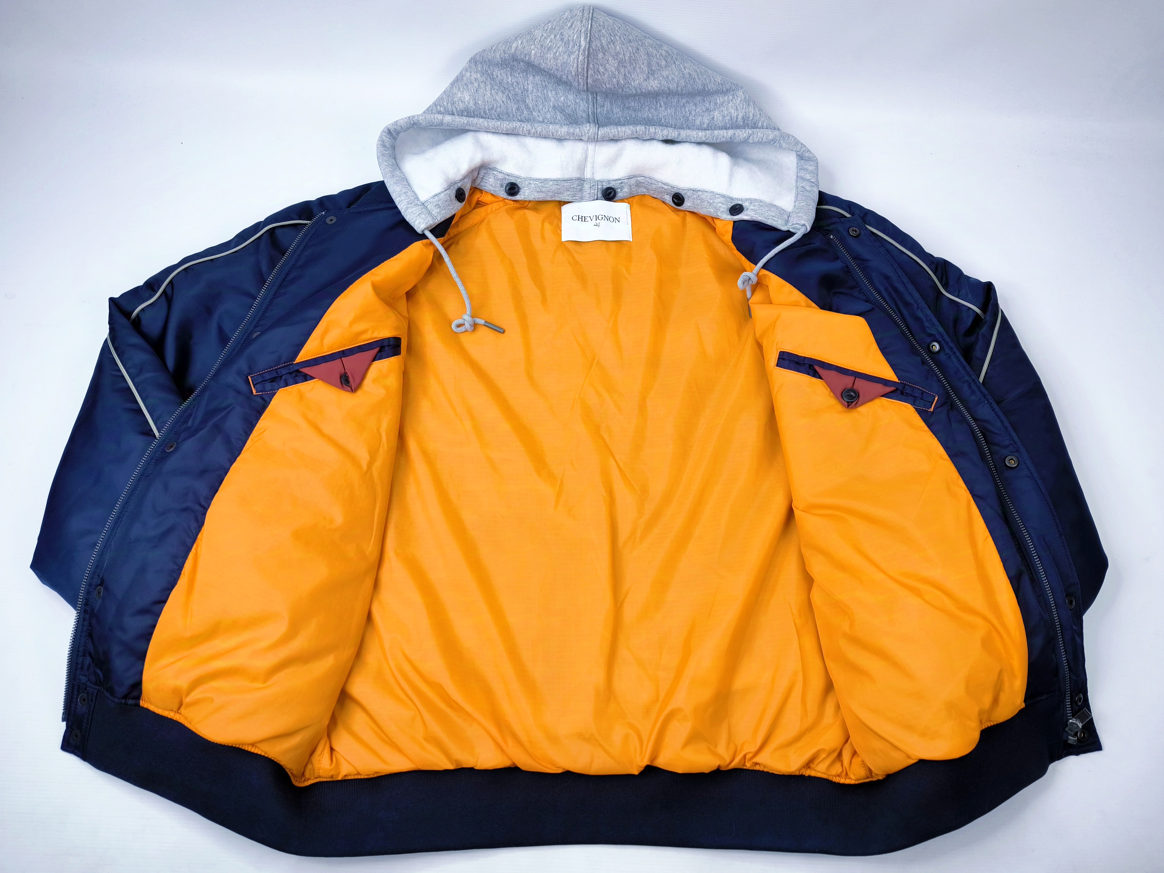 Chevignon Jacke Honor 350TH Aces blau Gr. M (L) mit abnehmbarer Sweat Kapuze