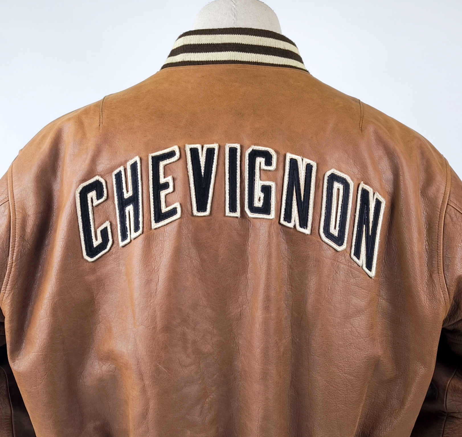 Chevignon Lederjacke braun Gr. XXL (XL) vintage 90s großes Rückenlogo