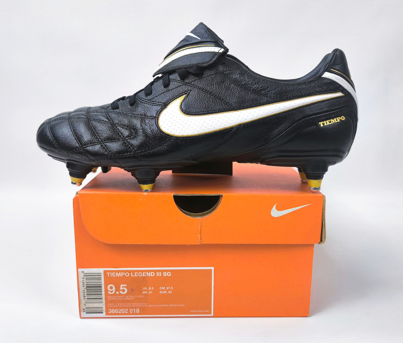 Nike Tiempo Legend III SG 2010 EU 43-UK 8.5-US 9.5 Fussball Schuhe 366202 018 Elite