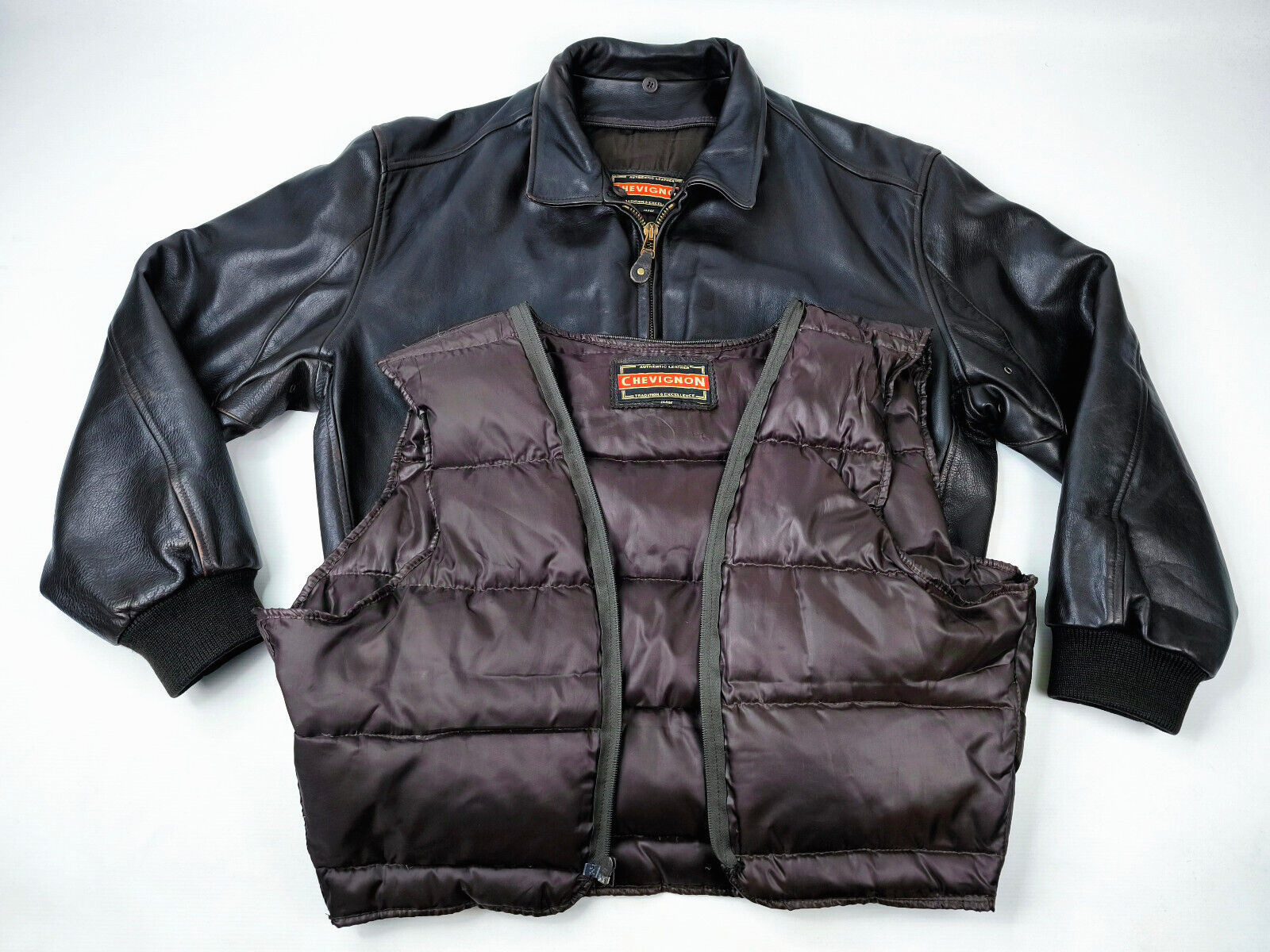 Chevignon Lederjacke dunkelbraun fast schwarz Gr. L mit Daunen Weste innen