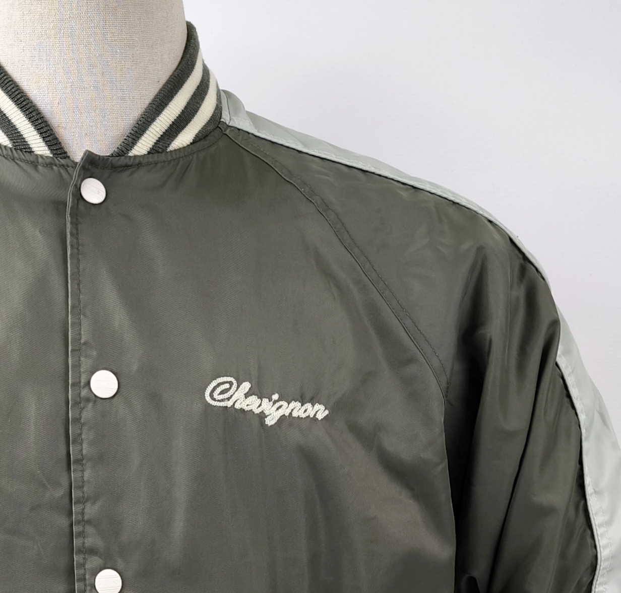Chevignon Sport Jacke Team 57 grün Gr. S großes Rückenlogo