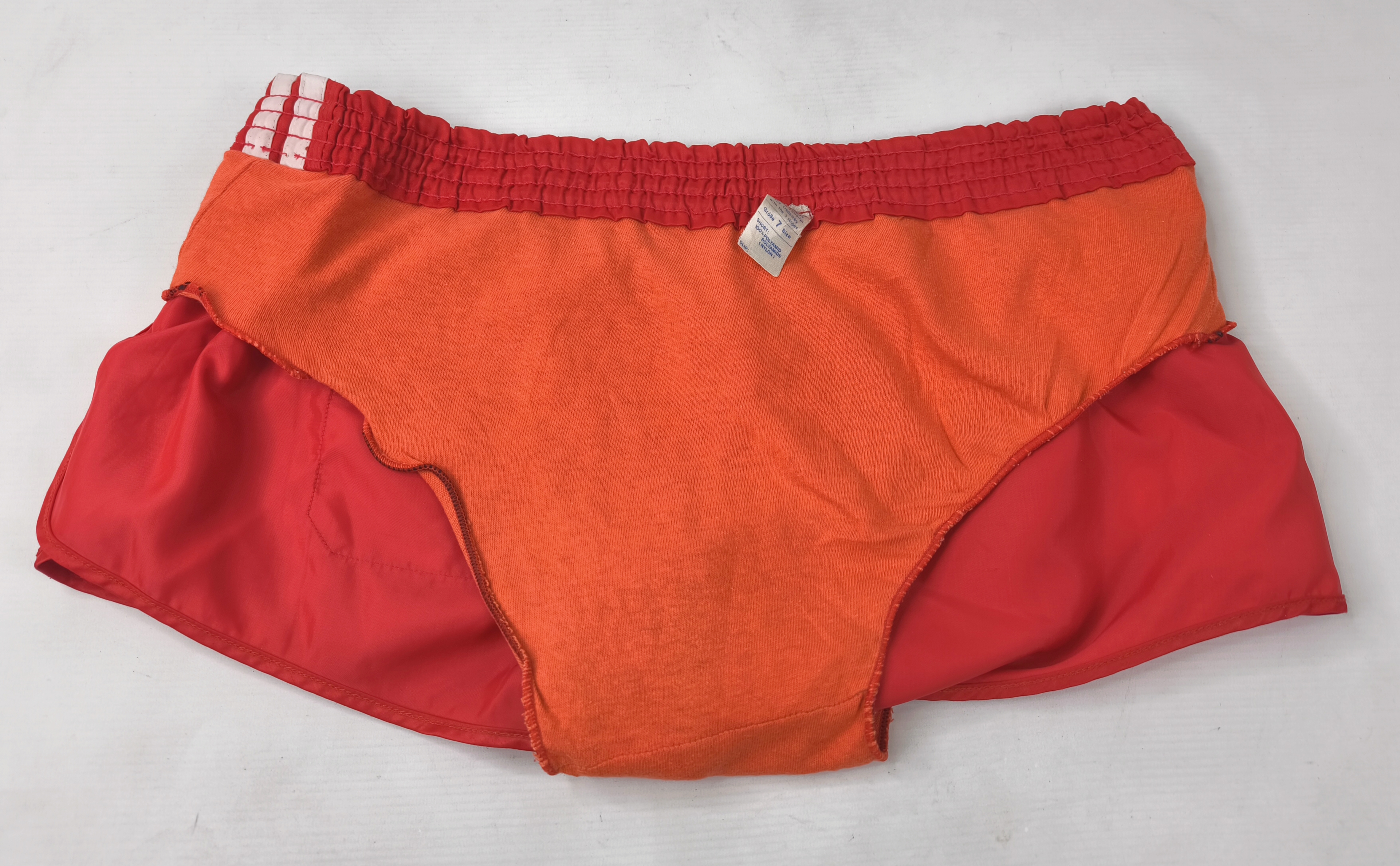 adidas Sprinter Shorts Nylon Gr. D7 (L/XL) rot West Germany vintage 80s Polyamid