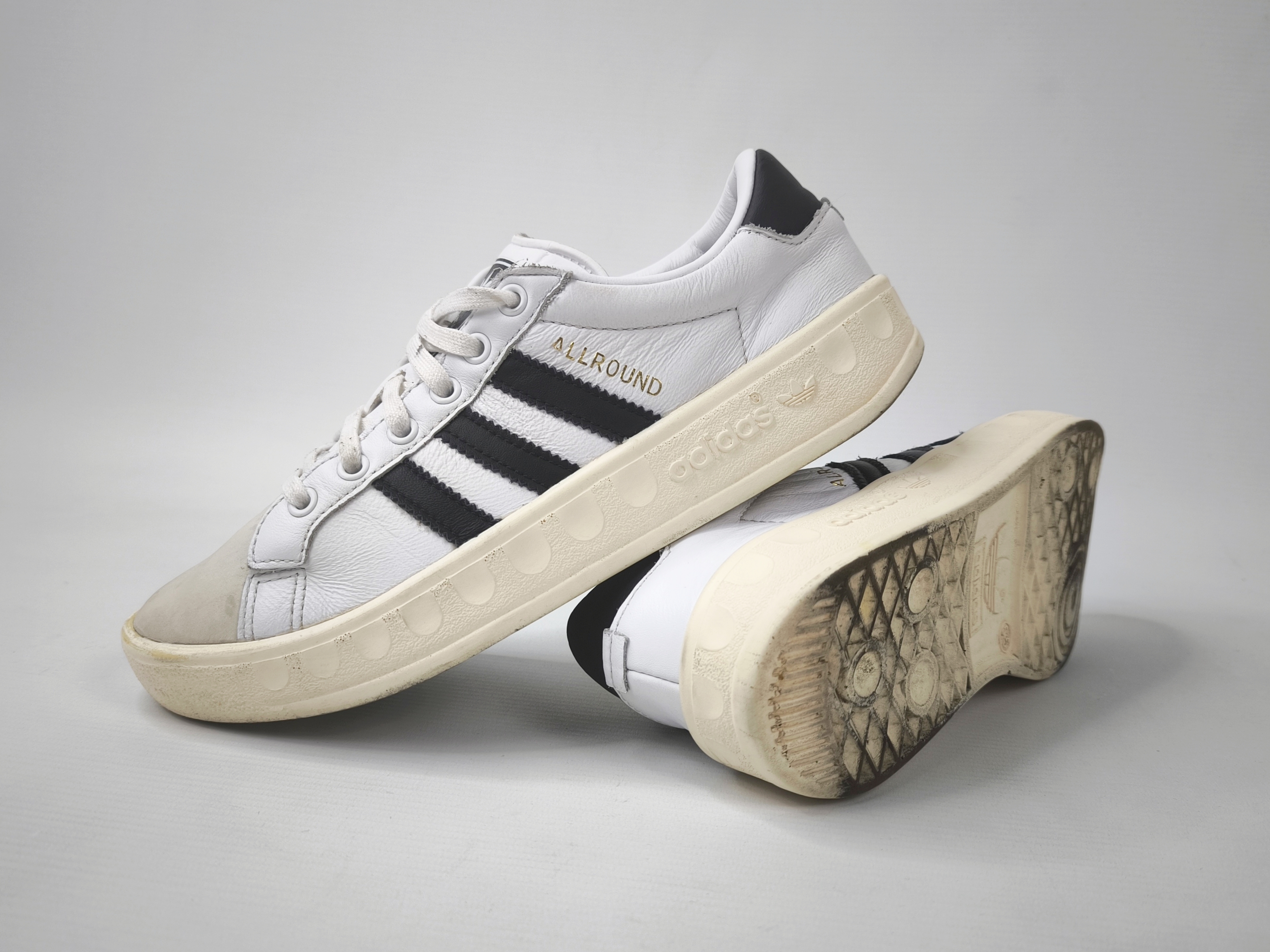 adidas Allround Low Schuhe EUR 38 2/3 - UK 5.5 aus 2017 BY2954 fallen klein aus