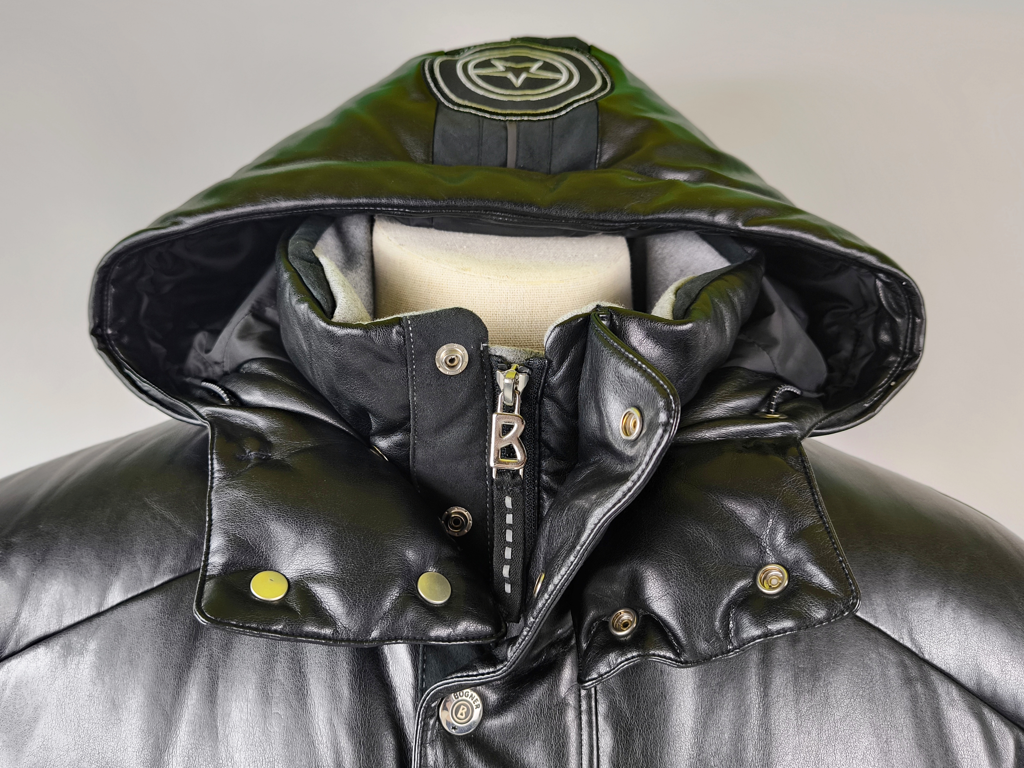 Bogner Skijacke Daunenjacke Tech Leder EU 56 (XXL) schwarz Herren Luxus Jacke