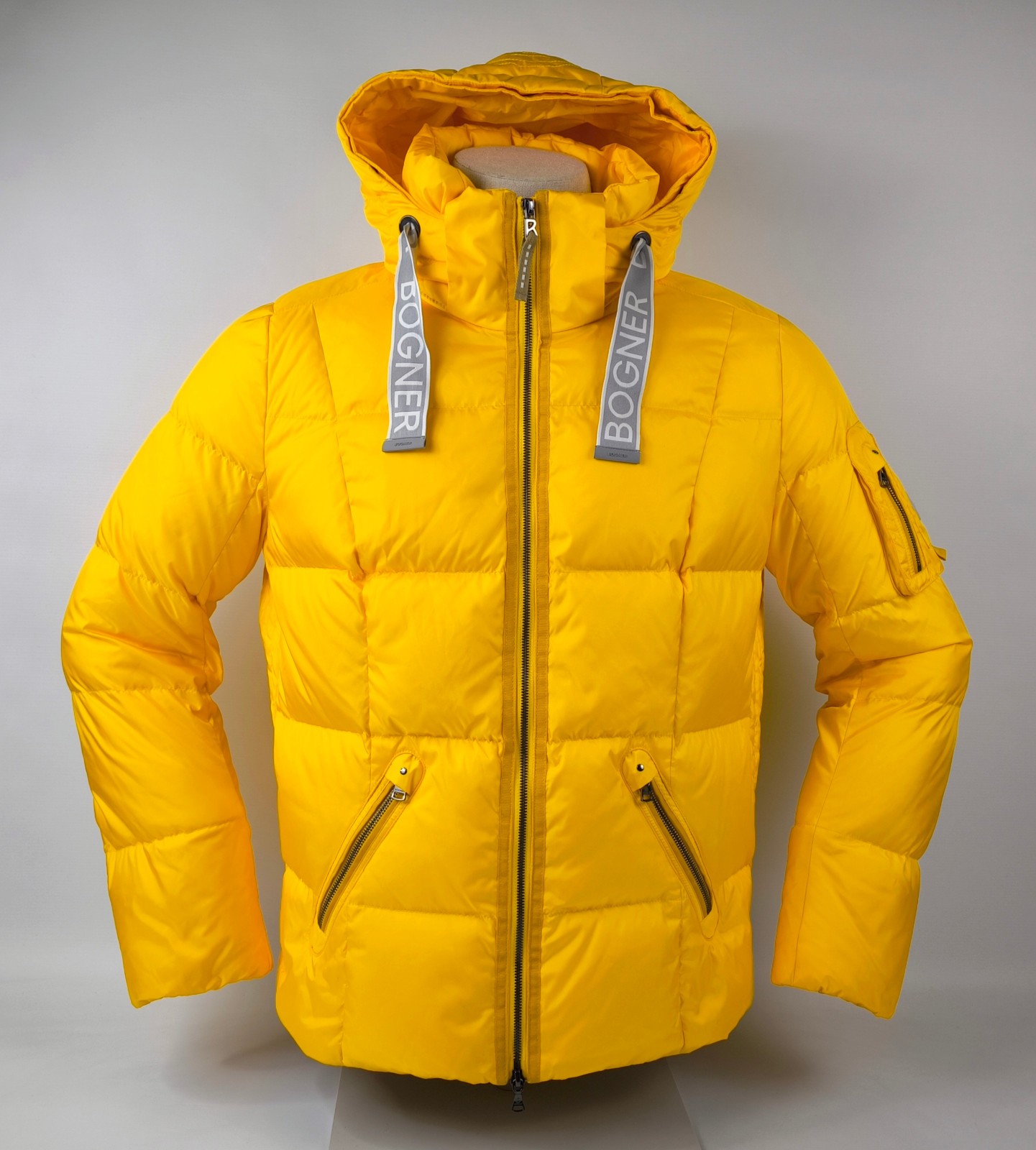 Bogner Daunenjacke Felina gelb Gr. 46 (XXL) abnehmbare Kapuze Damen Jacke