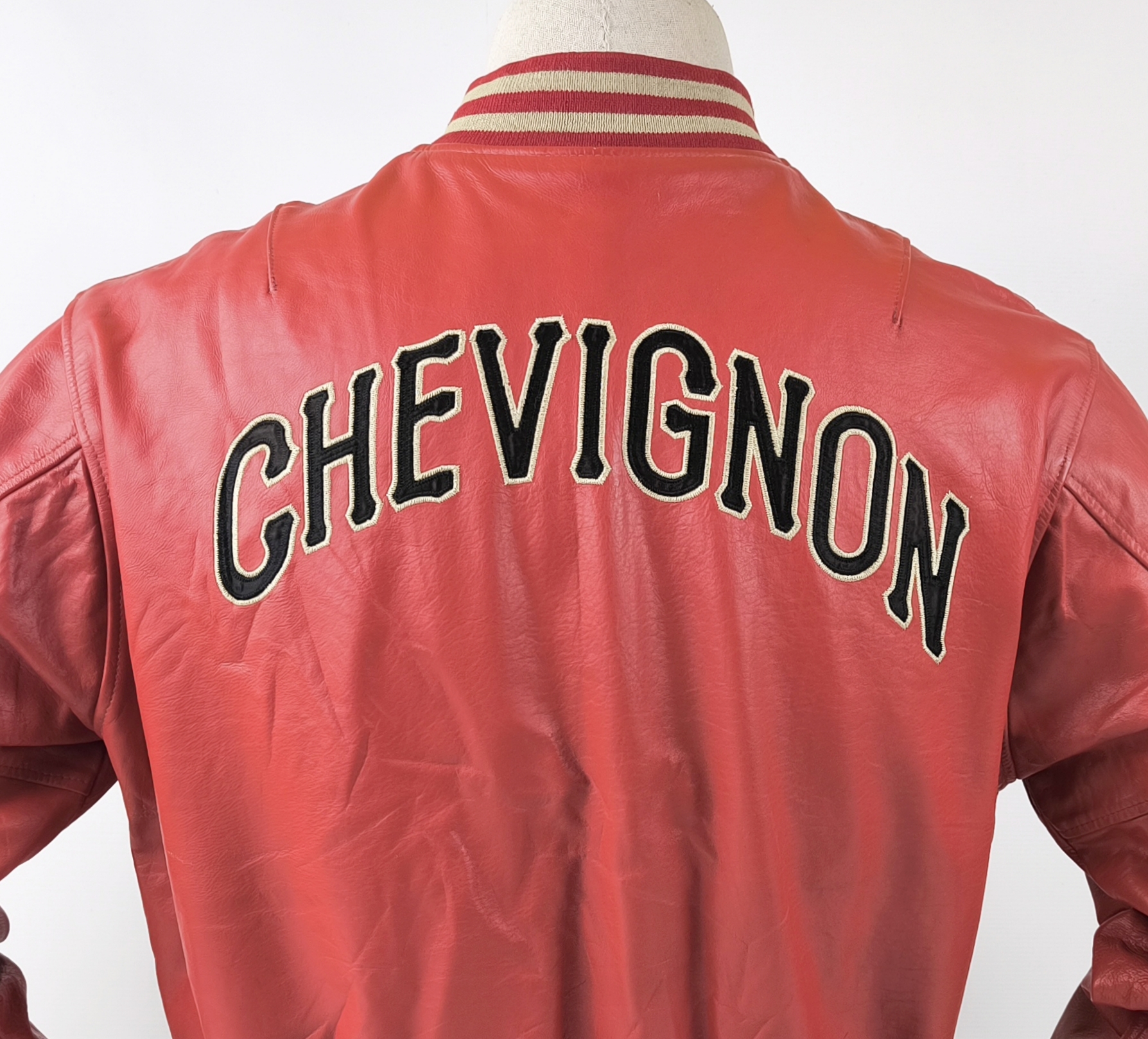 Chevignon Lederjacke rot Gr. L (M) vintage 90s großes Rückenlogo
