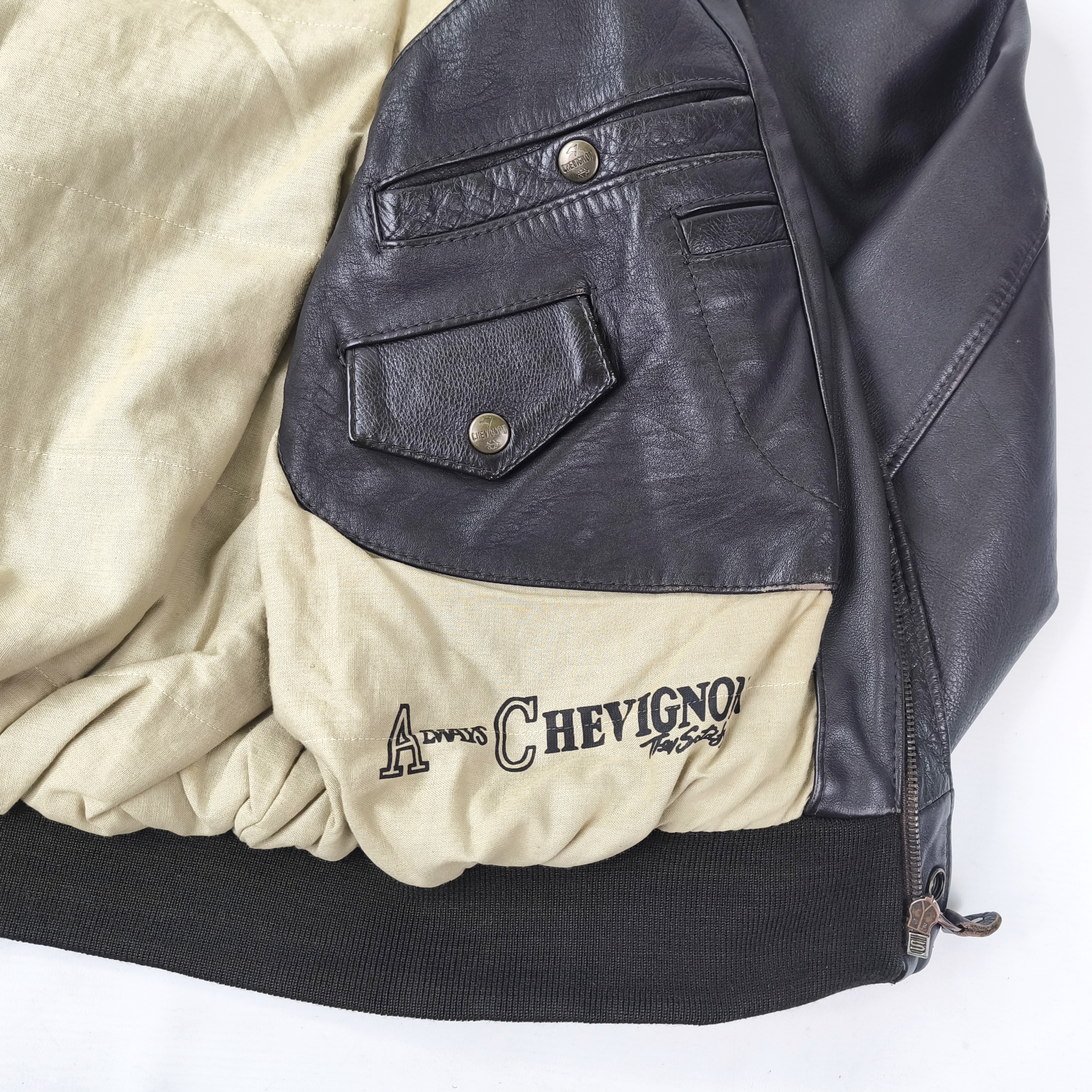 Chevignon Lederjacke Port Avion Gr. M dunkelbraun (fast schwarz) vintage Porte