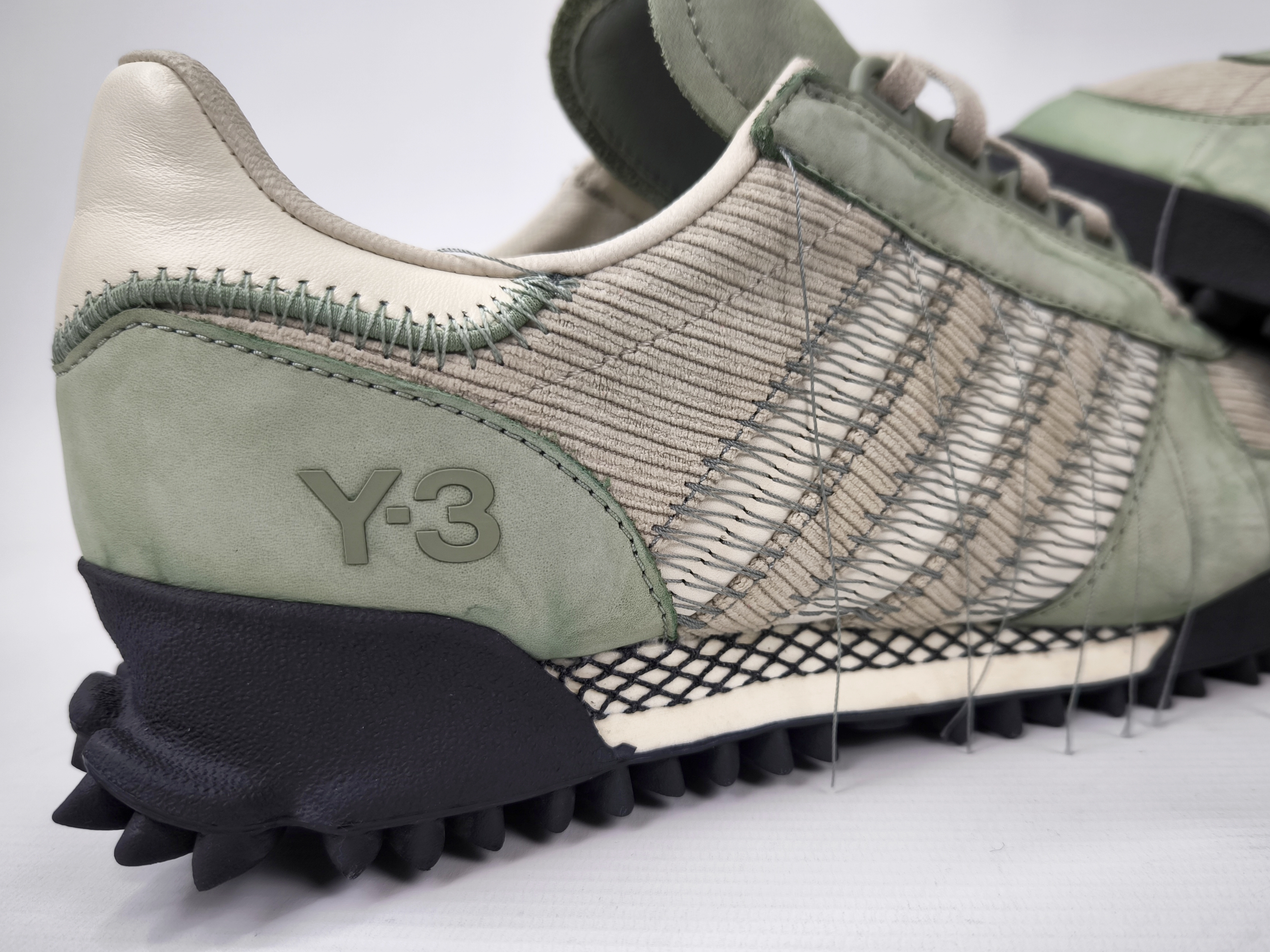 adidas Y-3 Marathon TR Trainer Schuhe EUR 44 - UK 9.5 aus 2023 IG5307 silv green