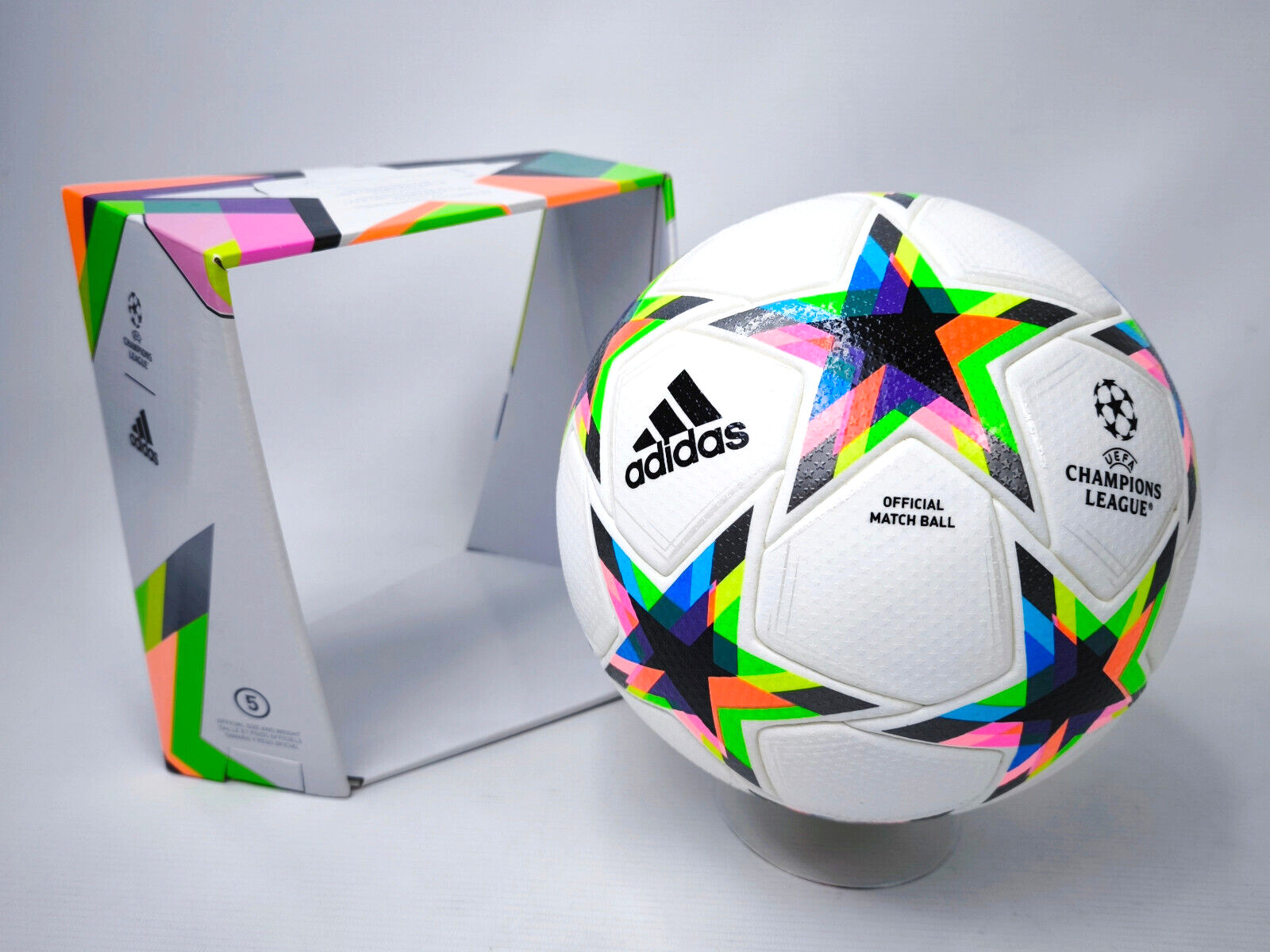 adidas Fussball Champions League Saison 2022/23 Official Matchball HE3777 Pro