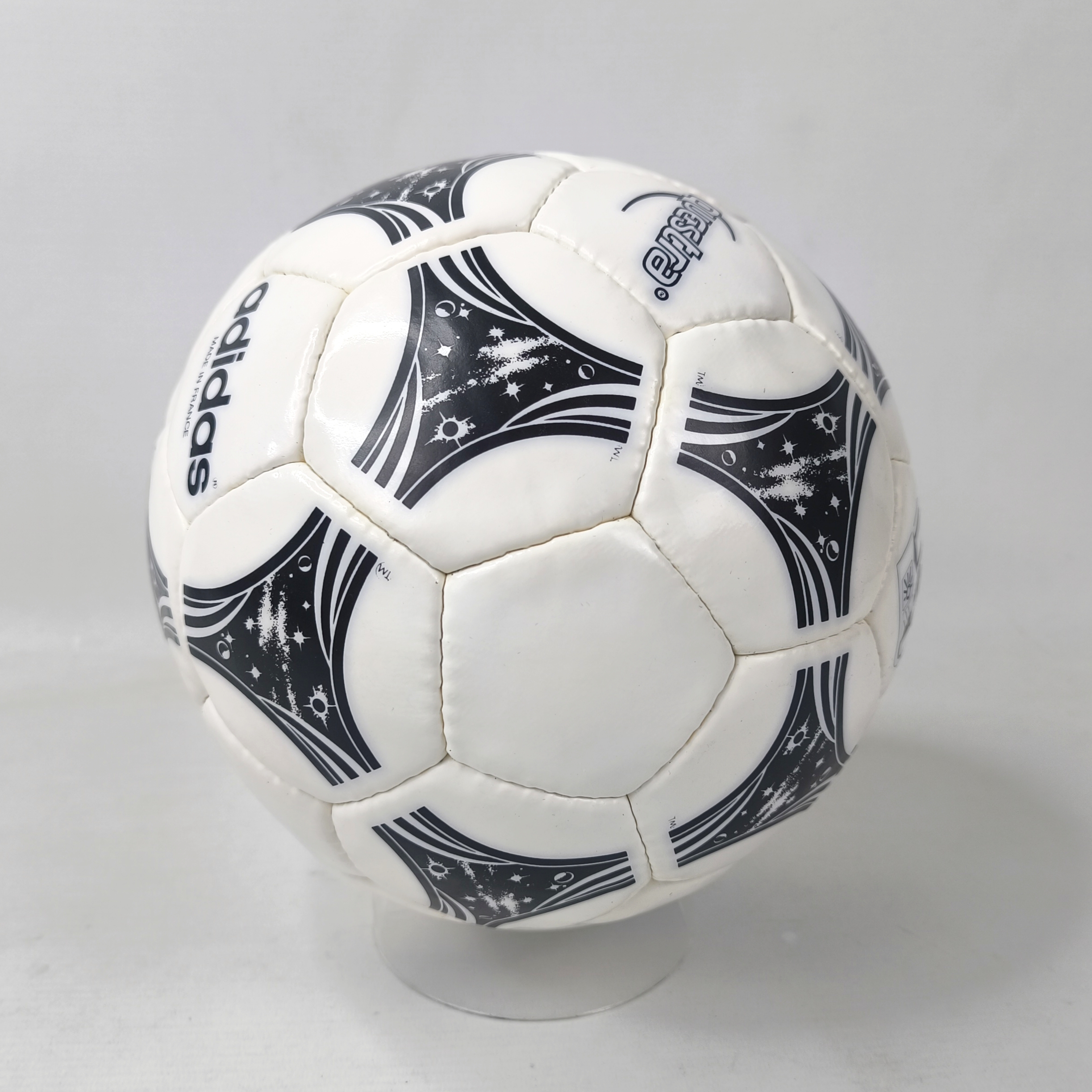 adidas Fussball Questra Official matchball WM World Cup 1994 Made in France