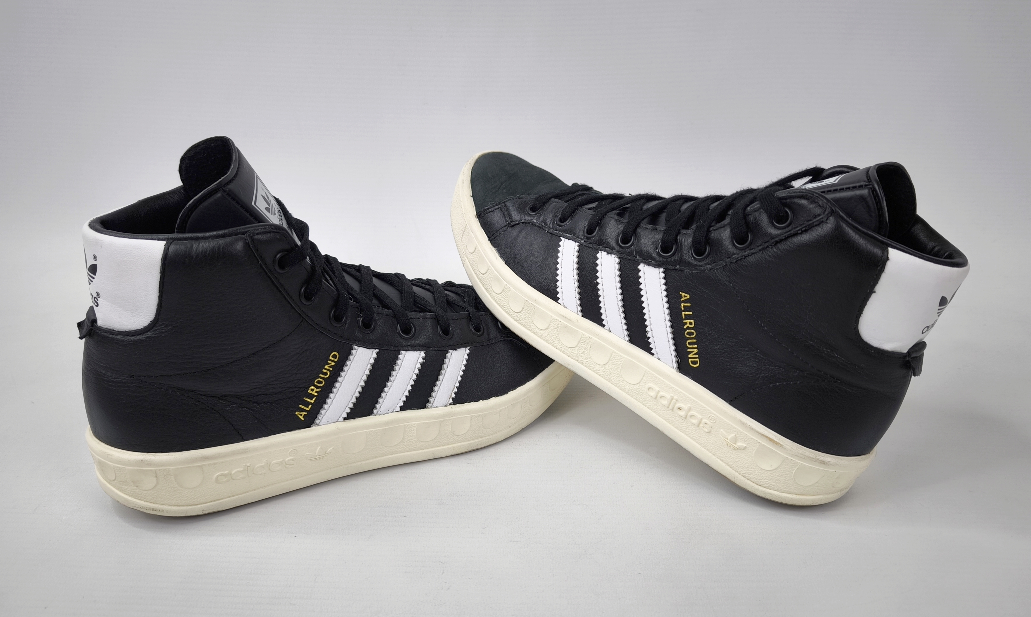 adidas Allround High Schuhe EUR 38 - UK 5 aus 2016 schwarz weiß BB5183
