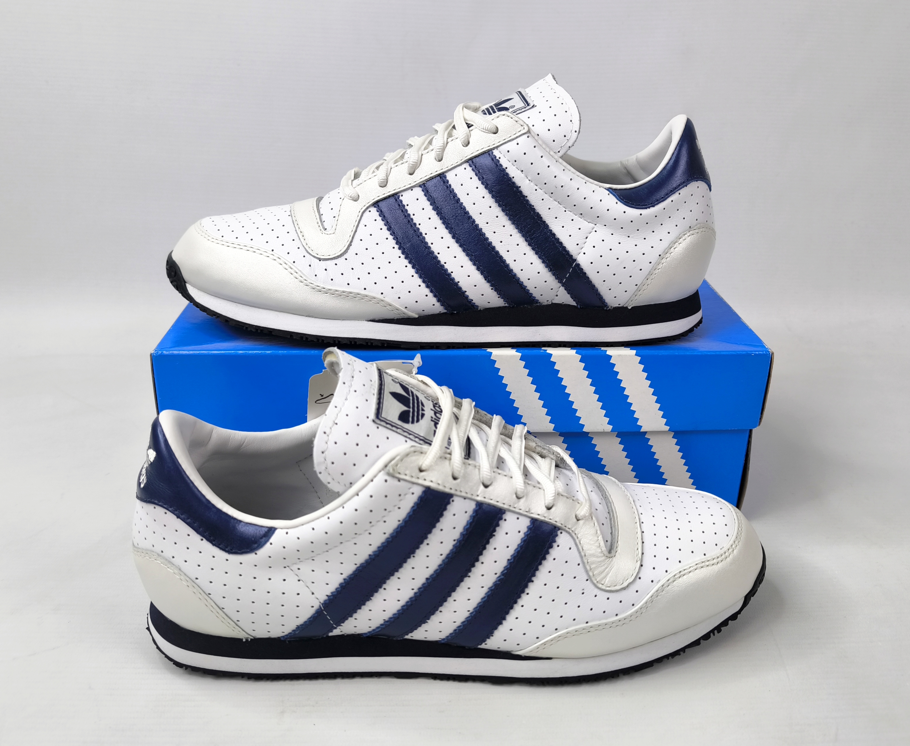 adidas Galaxy 3 Lea Schuhe EUR 44 UK 9.5 aus 2002 weiß marine 382499