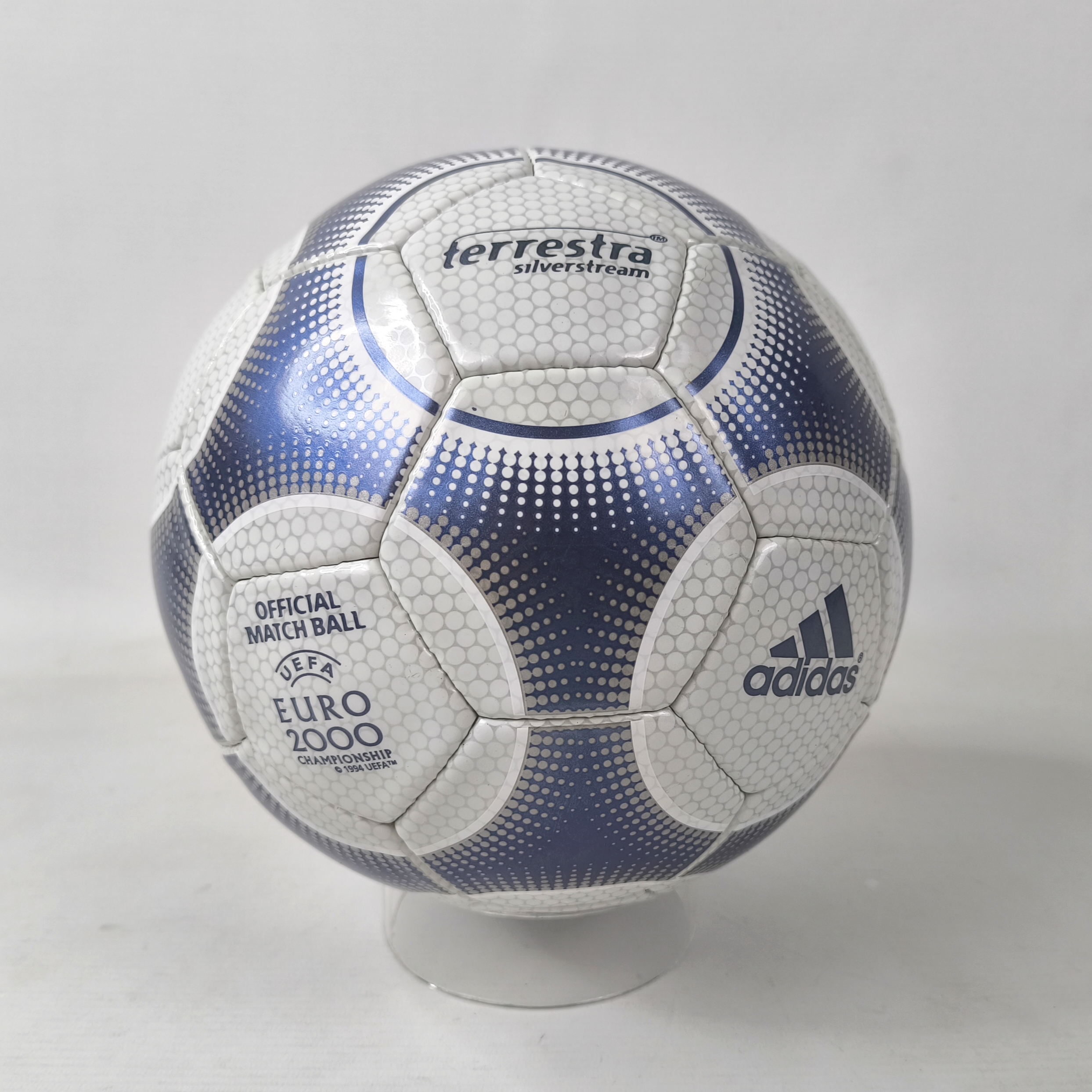 adidas Fussball Terrestra Silverstream Official matchball EM Euro 2000