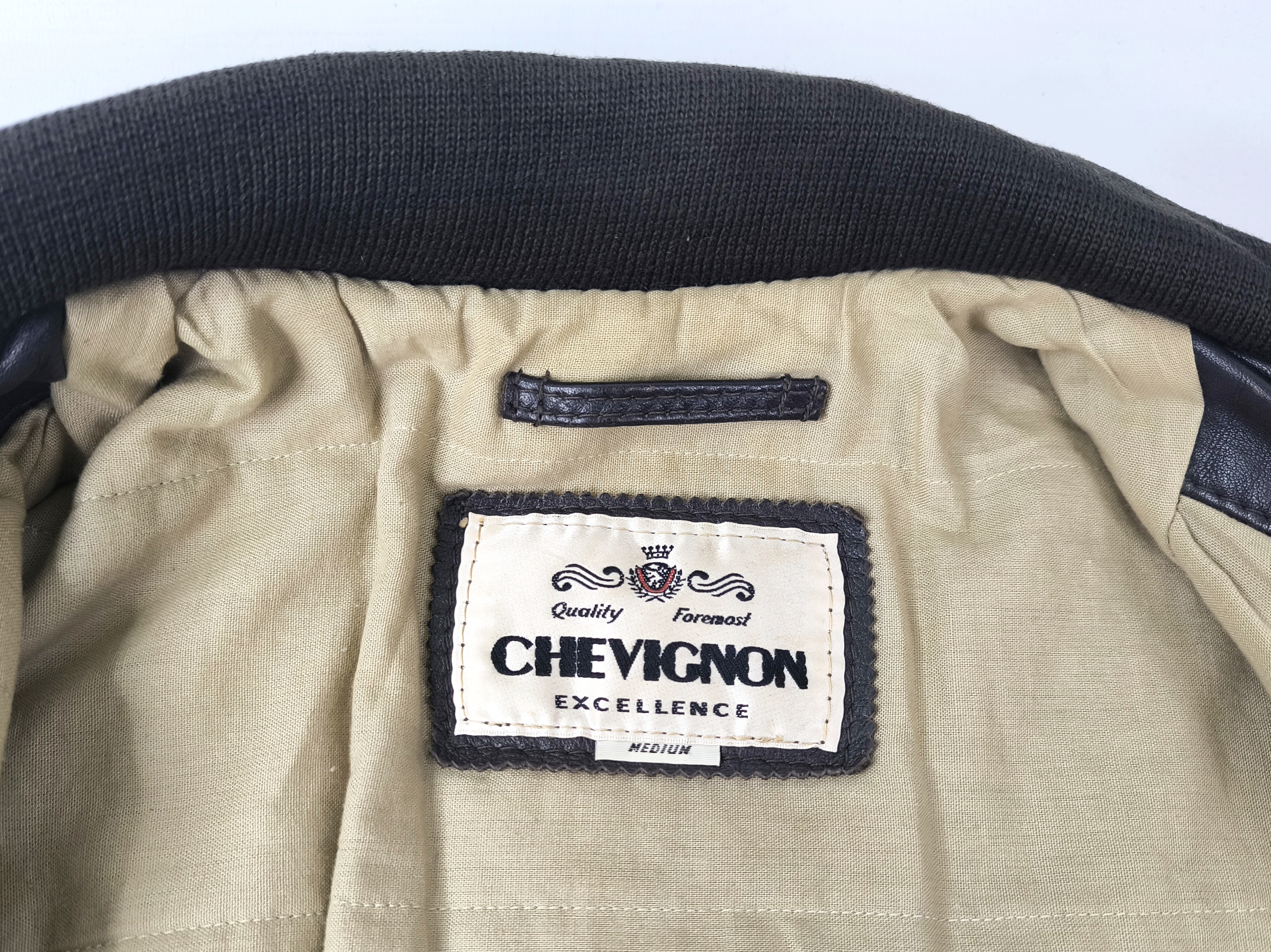 Chevignon Lederjacke Port Avion Gr. M dunkelbraun (fast schwarz) vintage Porte