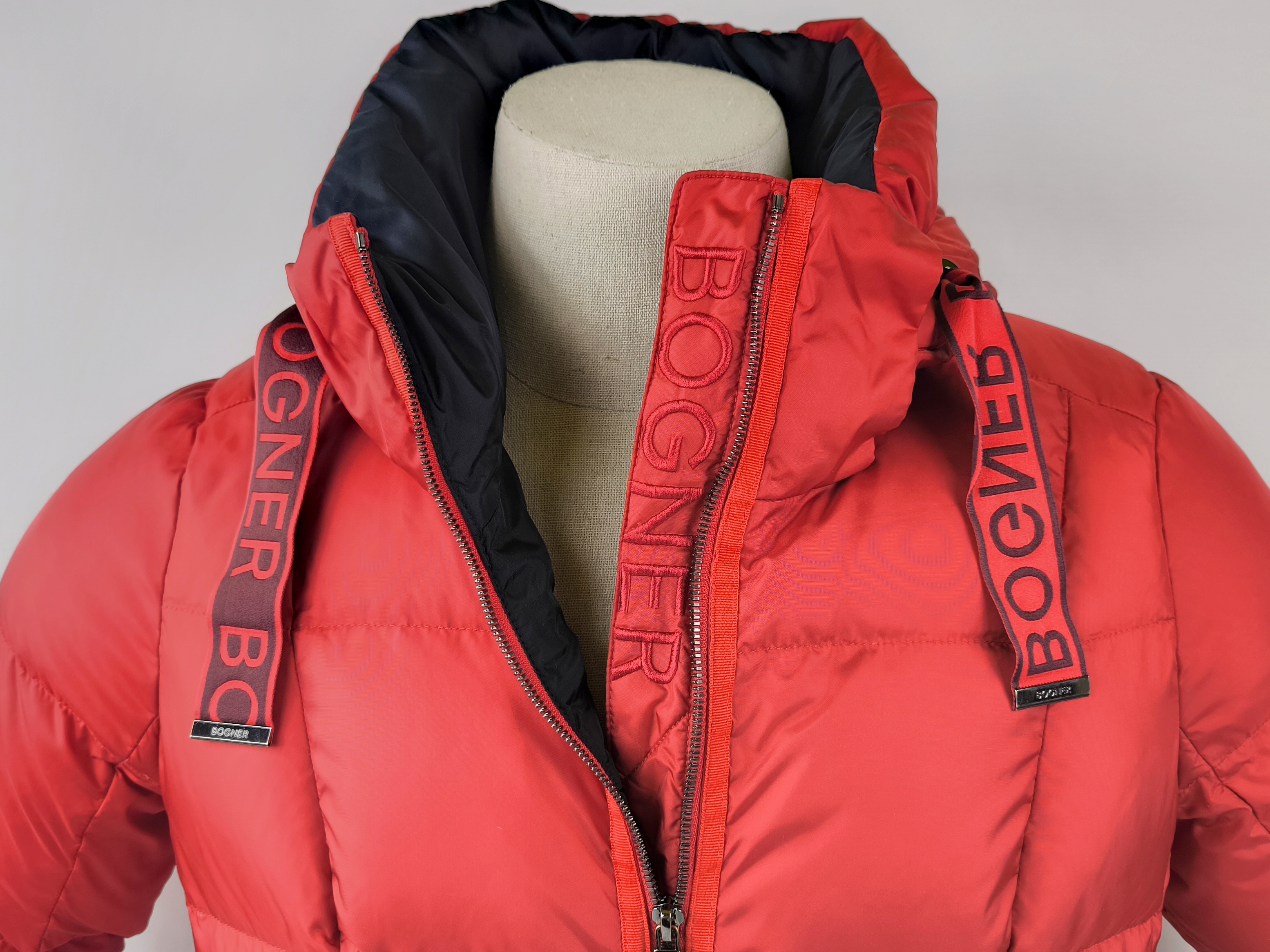 Bogner Daunenjacke Felina Gr. 42 (L) rot abnehmbare Kapuze Damen Jacke