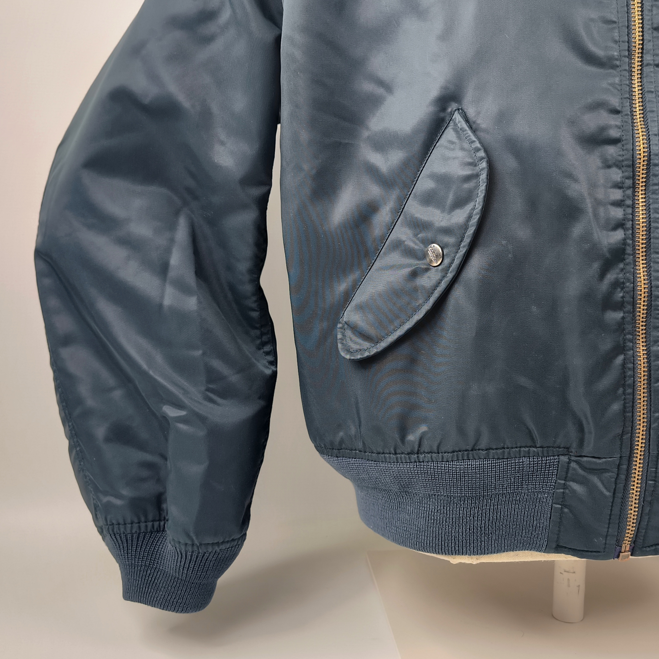 Chevignon Jacke Bomberjacke Gr. L (M) dunkelblau vintage 90s